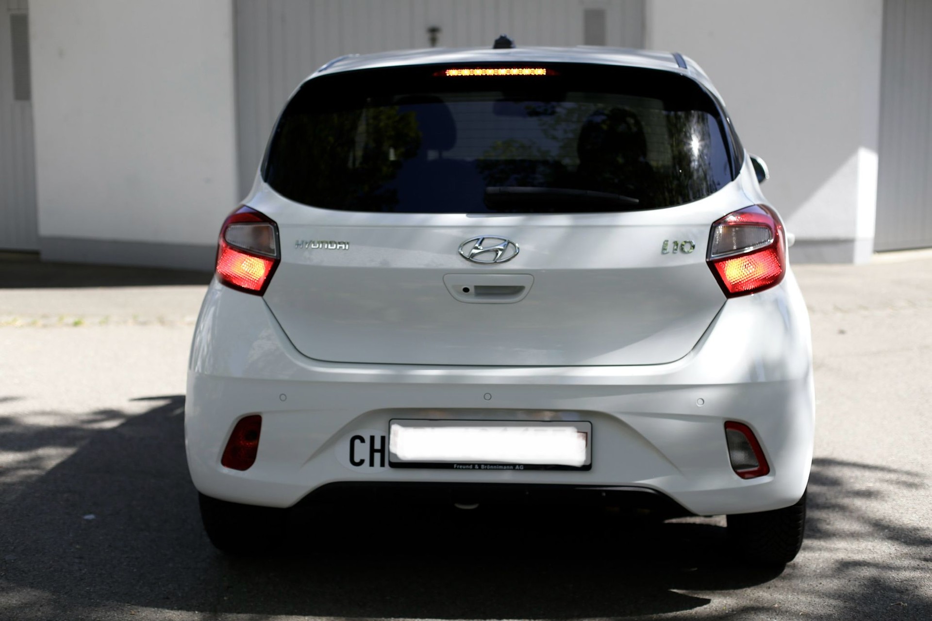 HYUNDAI i10 1.2 Amplia-image-1