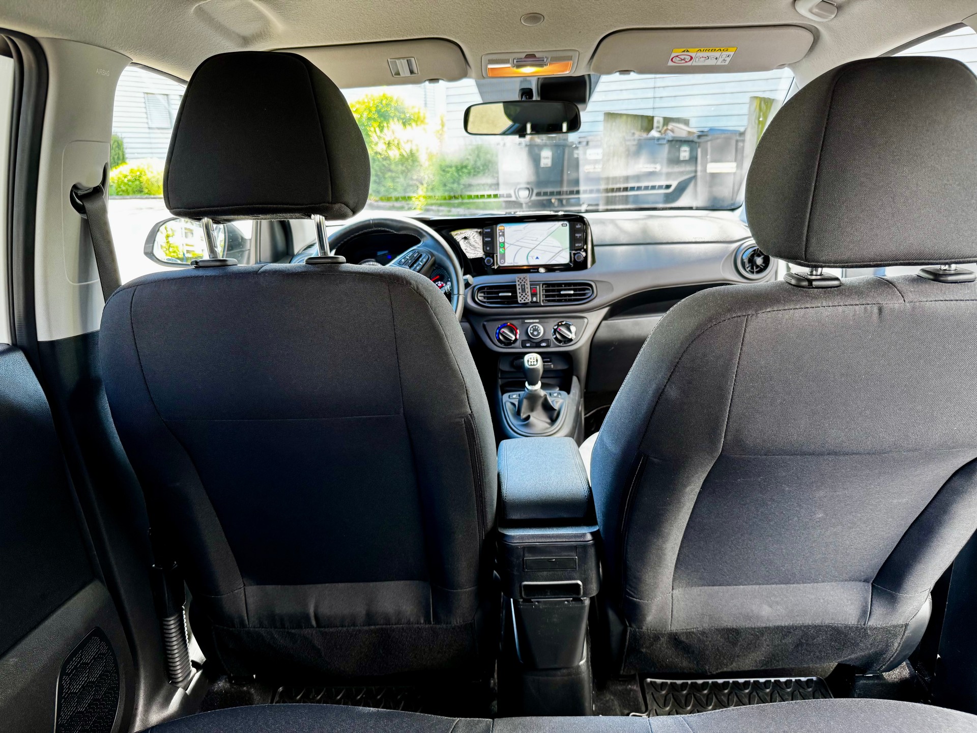 HYUNDAI i10 1.2 Amplia-image-3