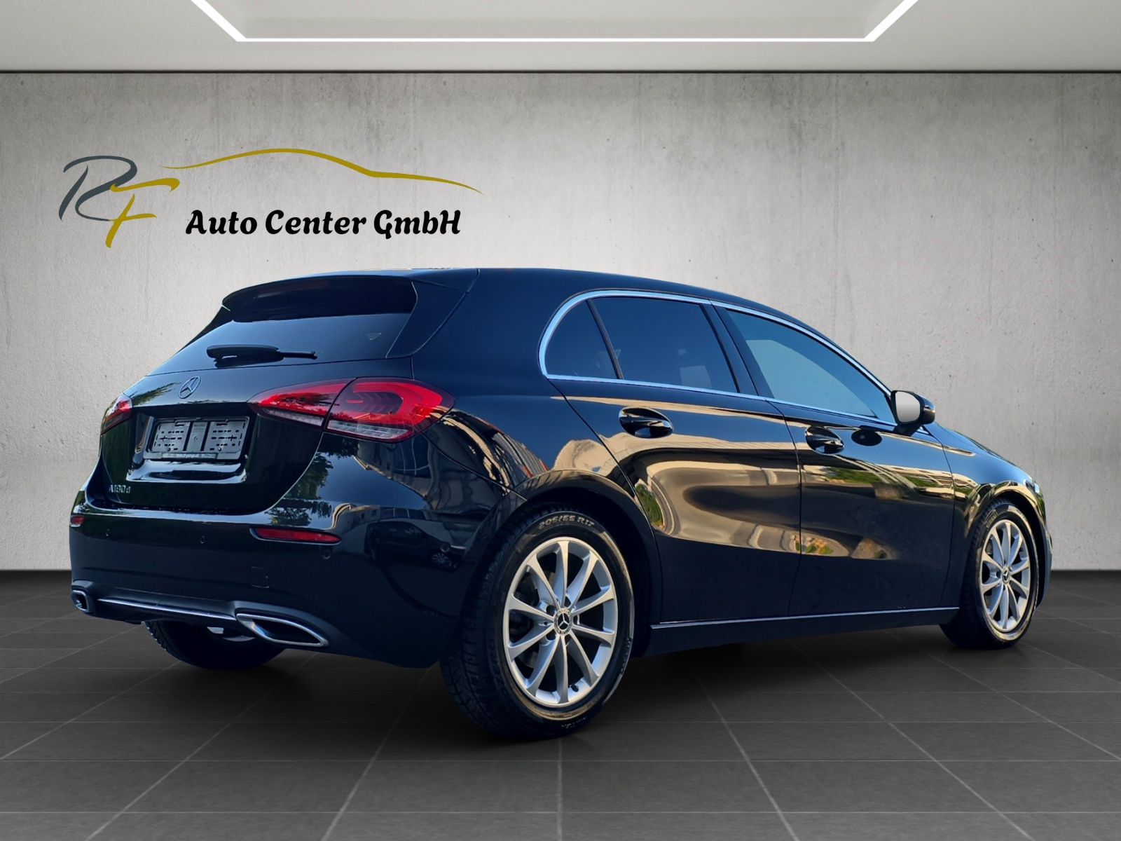 MERCEDES-BENZ A 180 d Style 7G-DCT-image-4