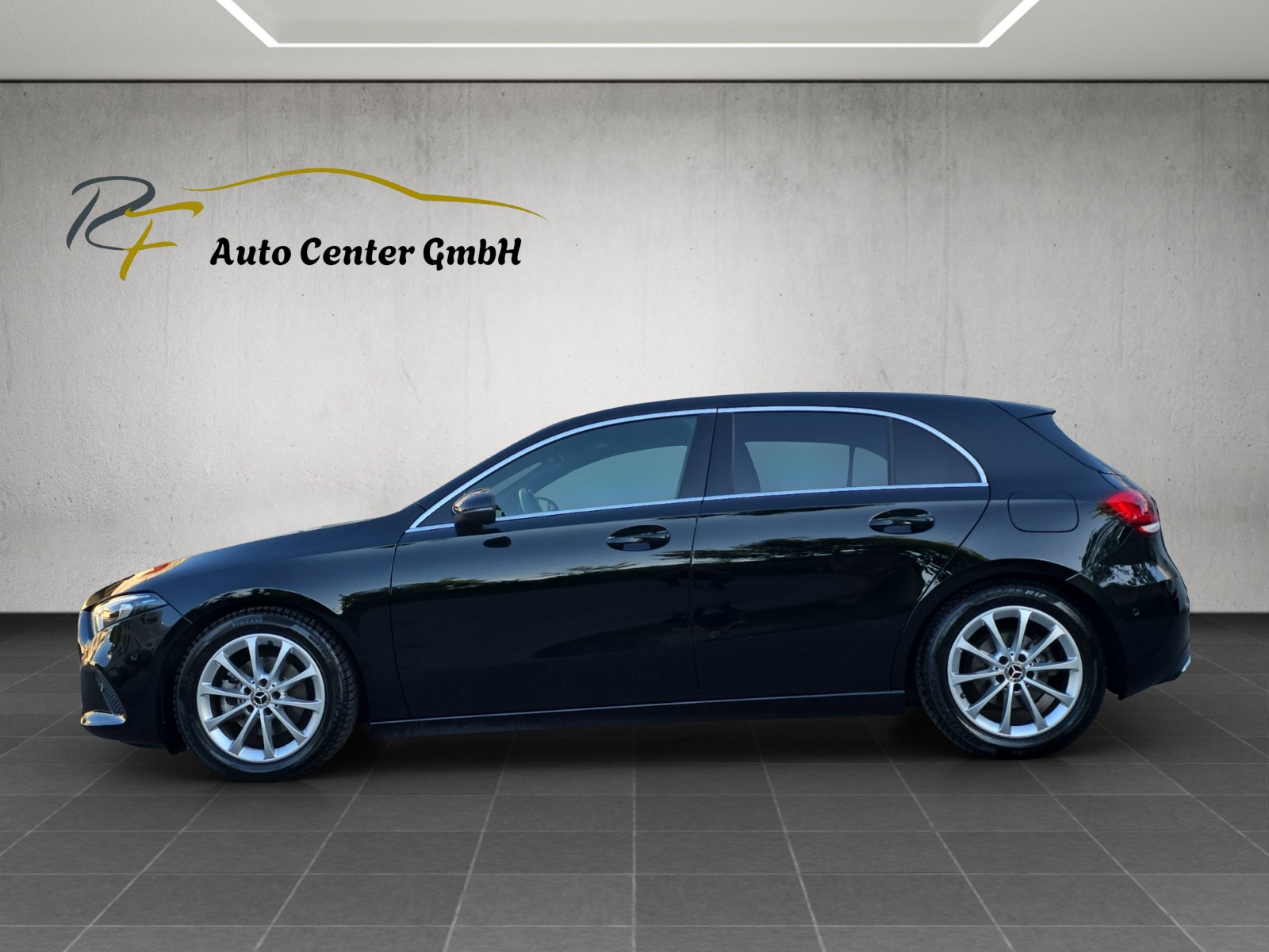 MERCEDES-BENZ A 180 d Style 7G-DCT-image-5