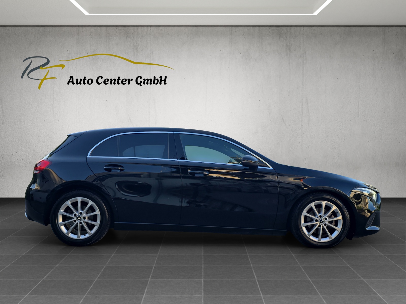MERCEDES-BENZ A 180 d Style 7G-DCT-image-7