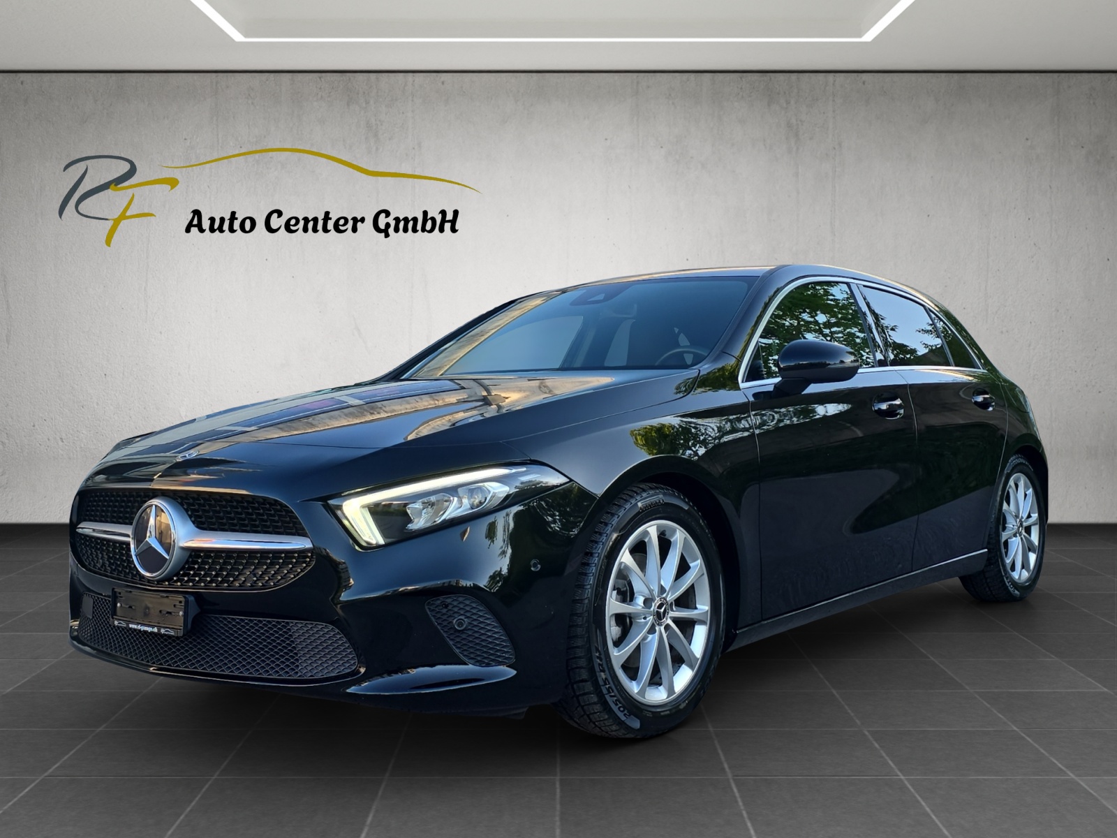 MERCEDES-BENZ A 180 d Style 7G-DCT-image-1
