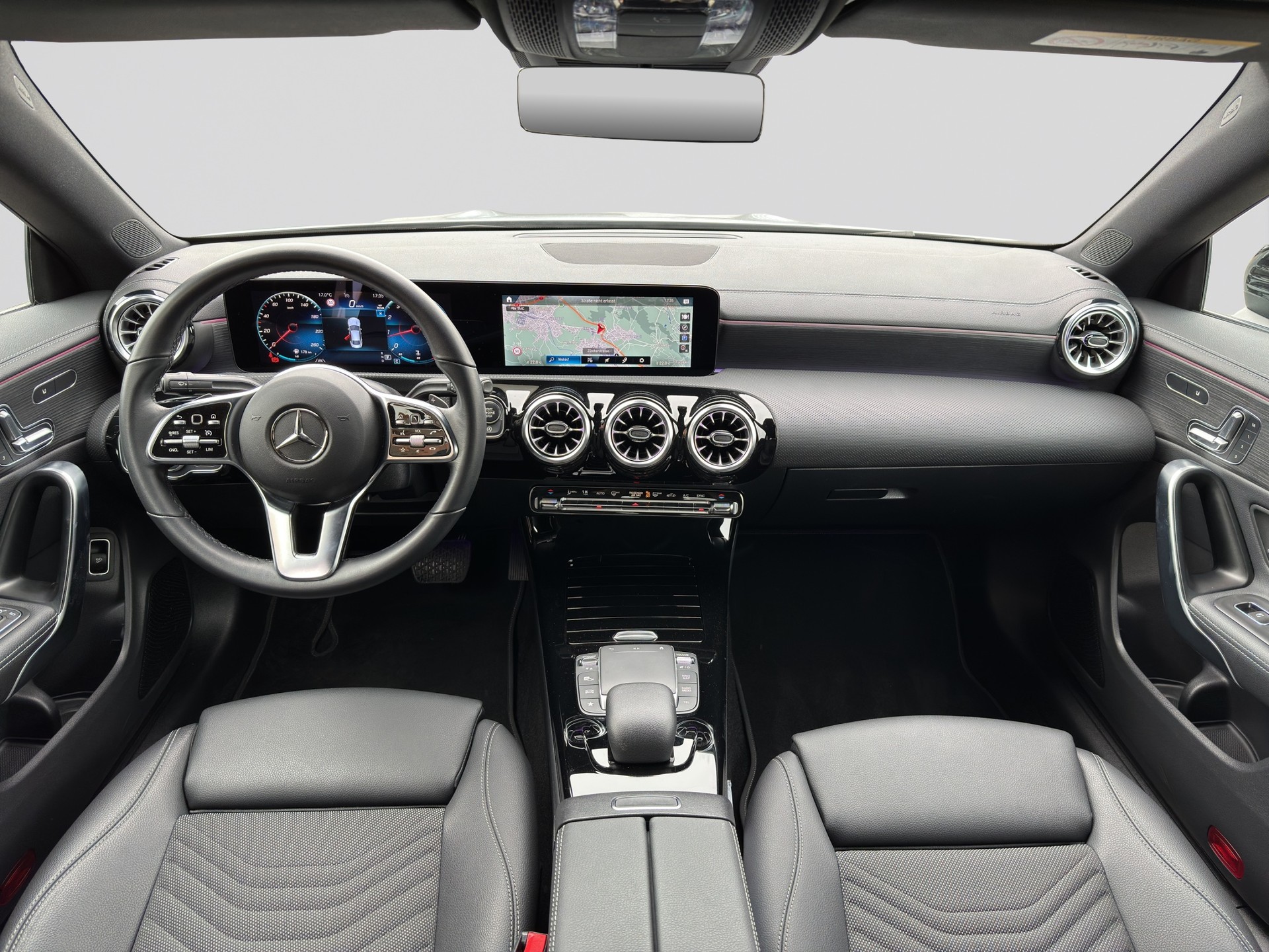MERCEDES-BENZ CLA 180 Progressive Night 7G-DCT-image-14