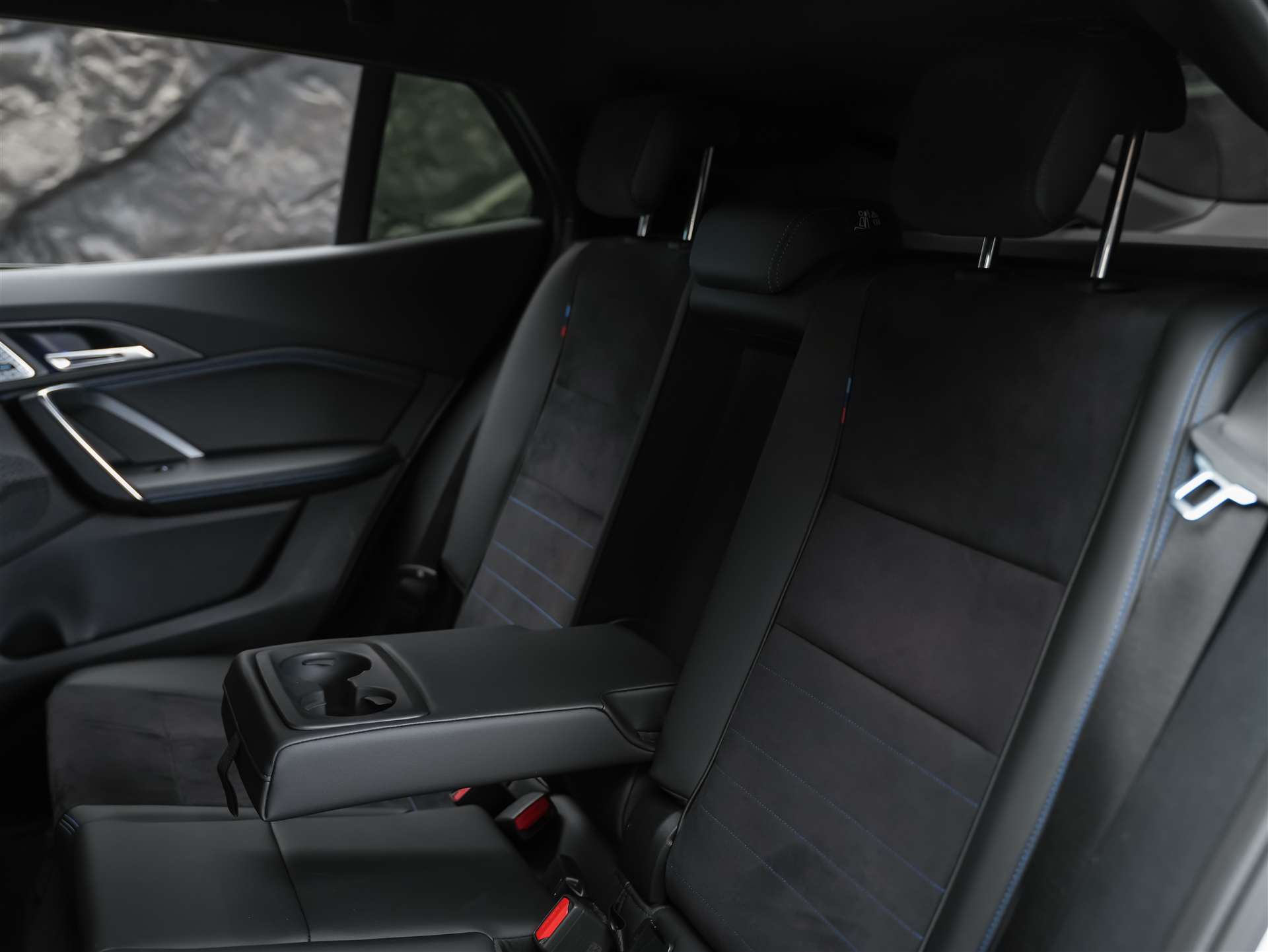 BMW X2 sDrive 20i 48V M Sport *Massagesitz*El. Sitze mit Memory*Harman/Kardon*-image-11