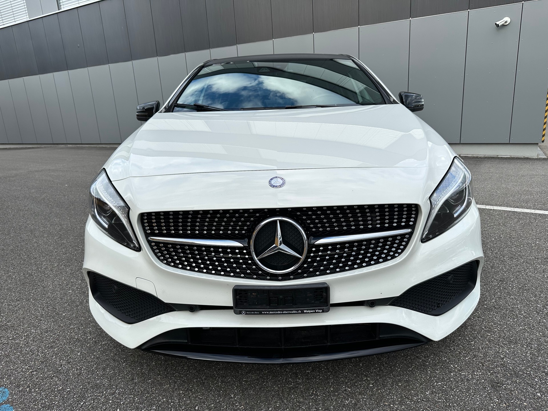 MERCEDES-BENZ A 220 AMG Line 4Matic 7G-DCT
