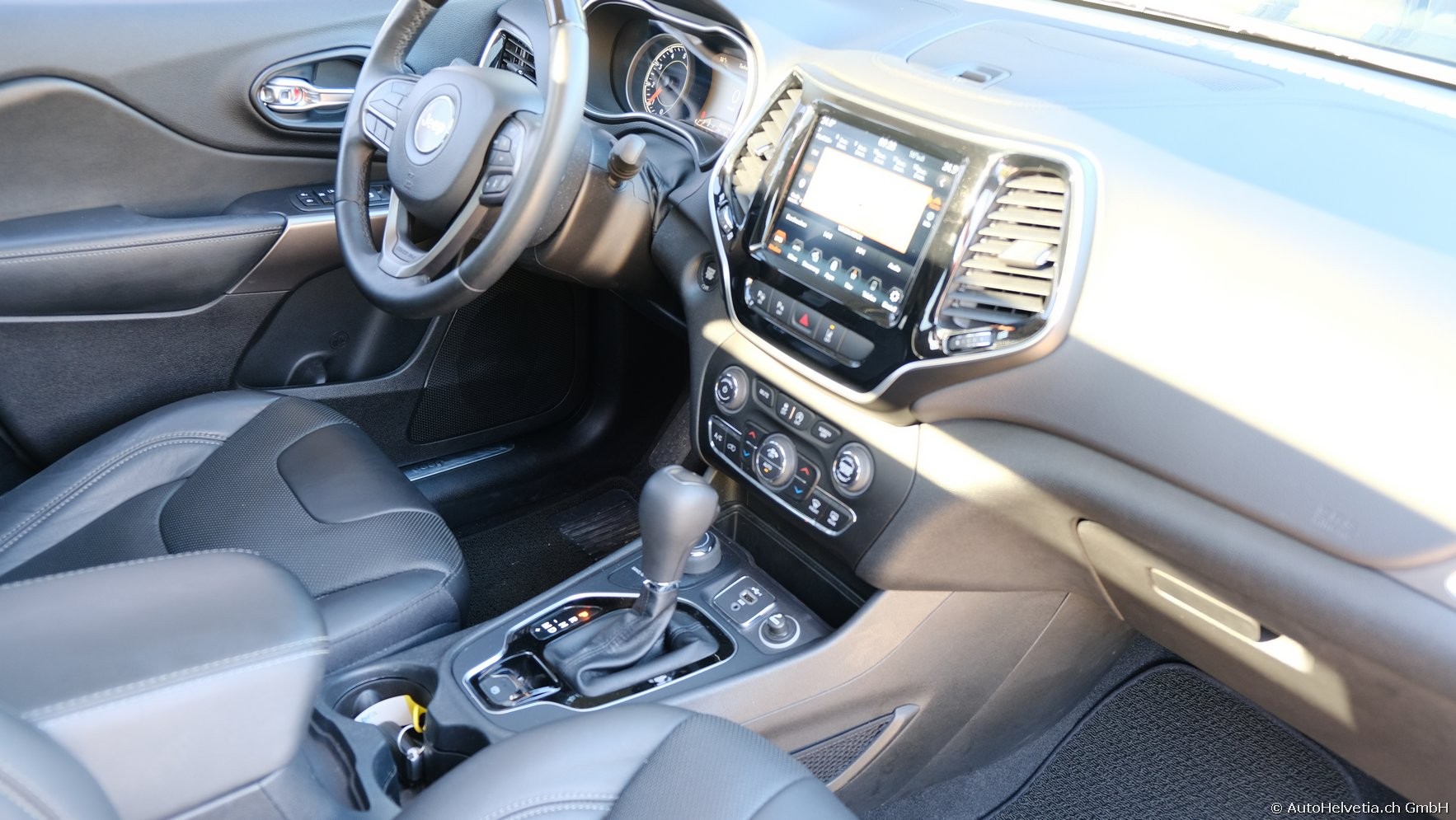 JEEP Cherokee 2.0 Overland AWD Drive I 9ATX-image-11