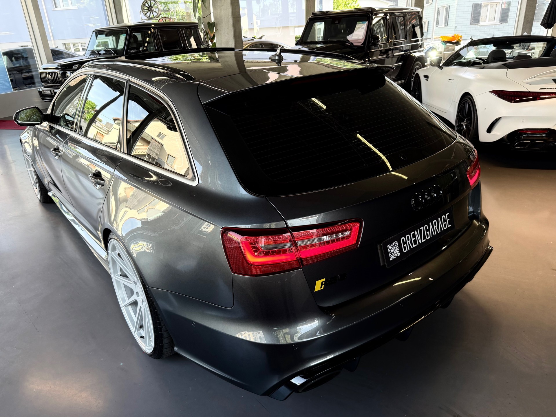 AUDI RS6 Avant 4.0 TFSI V8 quattro Tiptronic-image-6