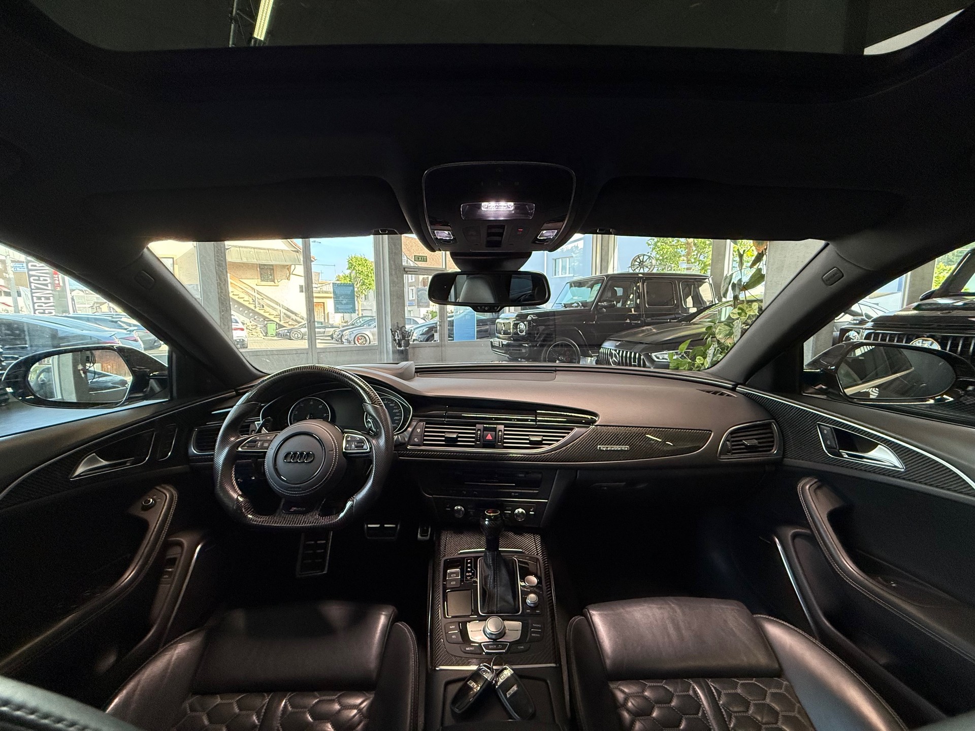 AUDI RS6 Avant 4.0 TFSI V8 quattro Tiptronic-image-17