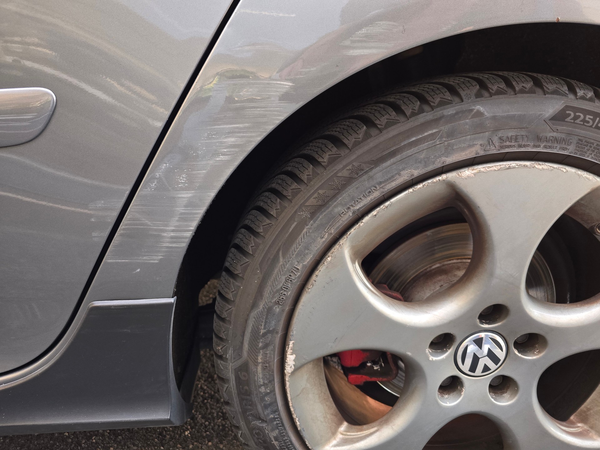 VW Golf 2.0 TFSI GTI-image-10