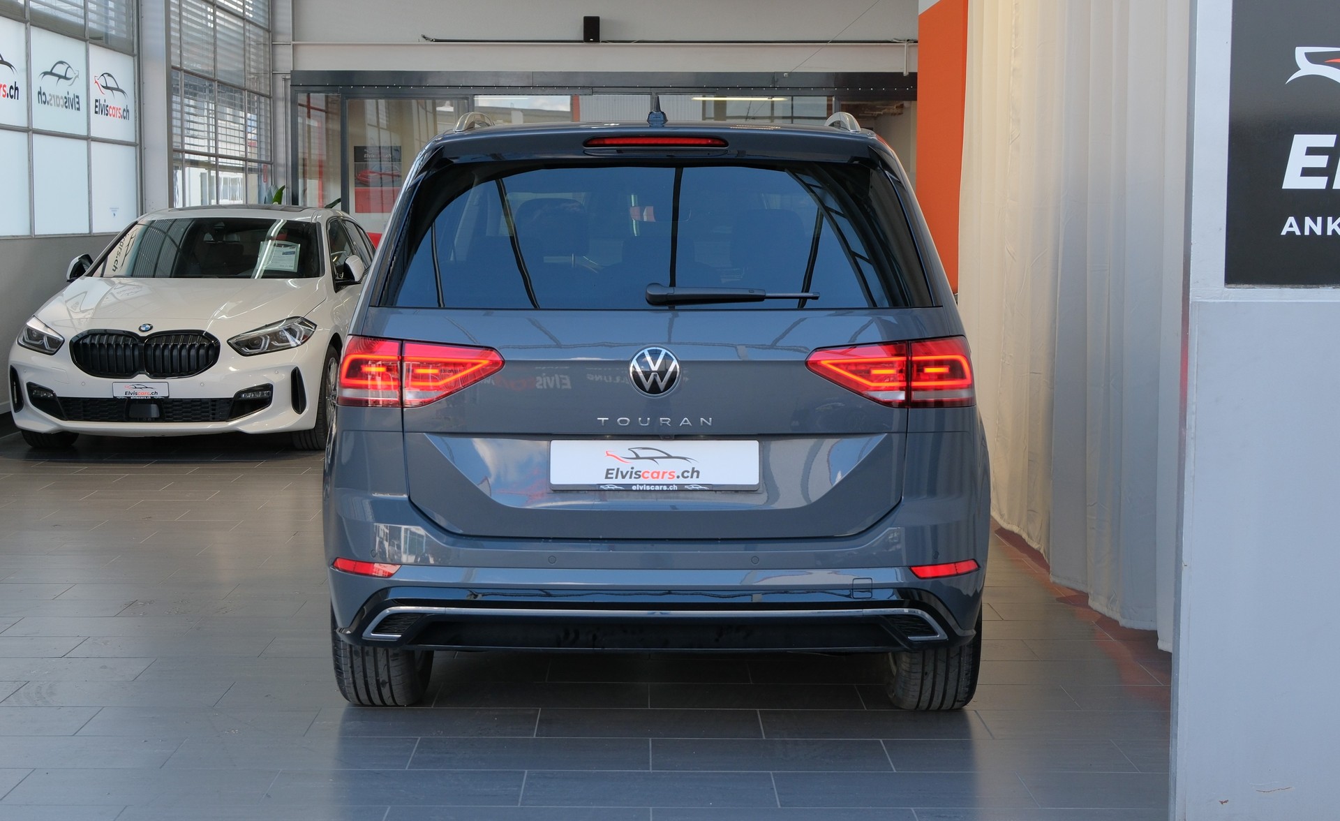 VW Touran 1.5 TSI EVO Comfortline United R Line DSG-image-13