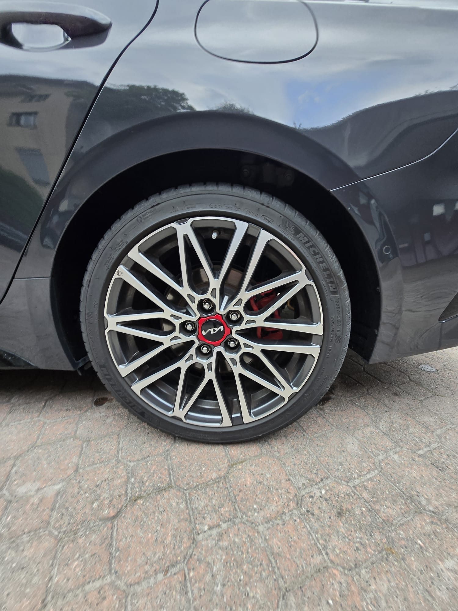 KIA 1.6 T-GDi GT-image-2