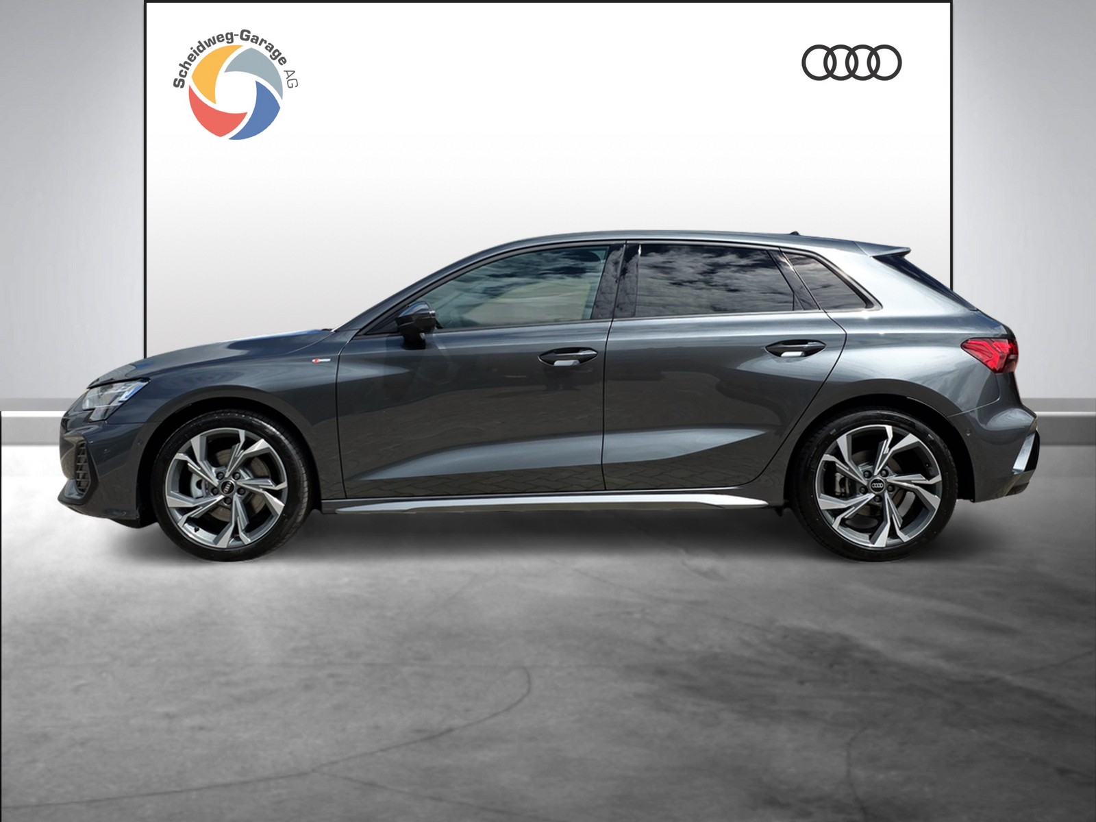 AUDI A3 Sportback TFSI 150 kW quattro S line S tronic-showroom-element-2