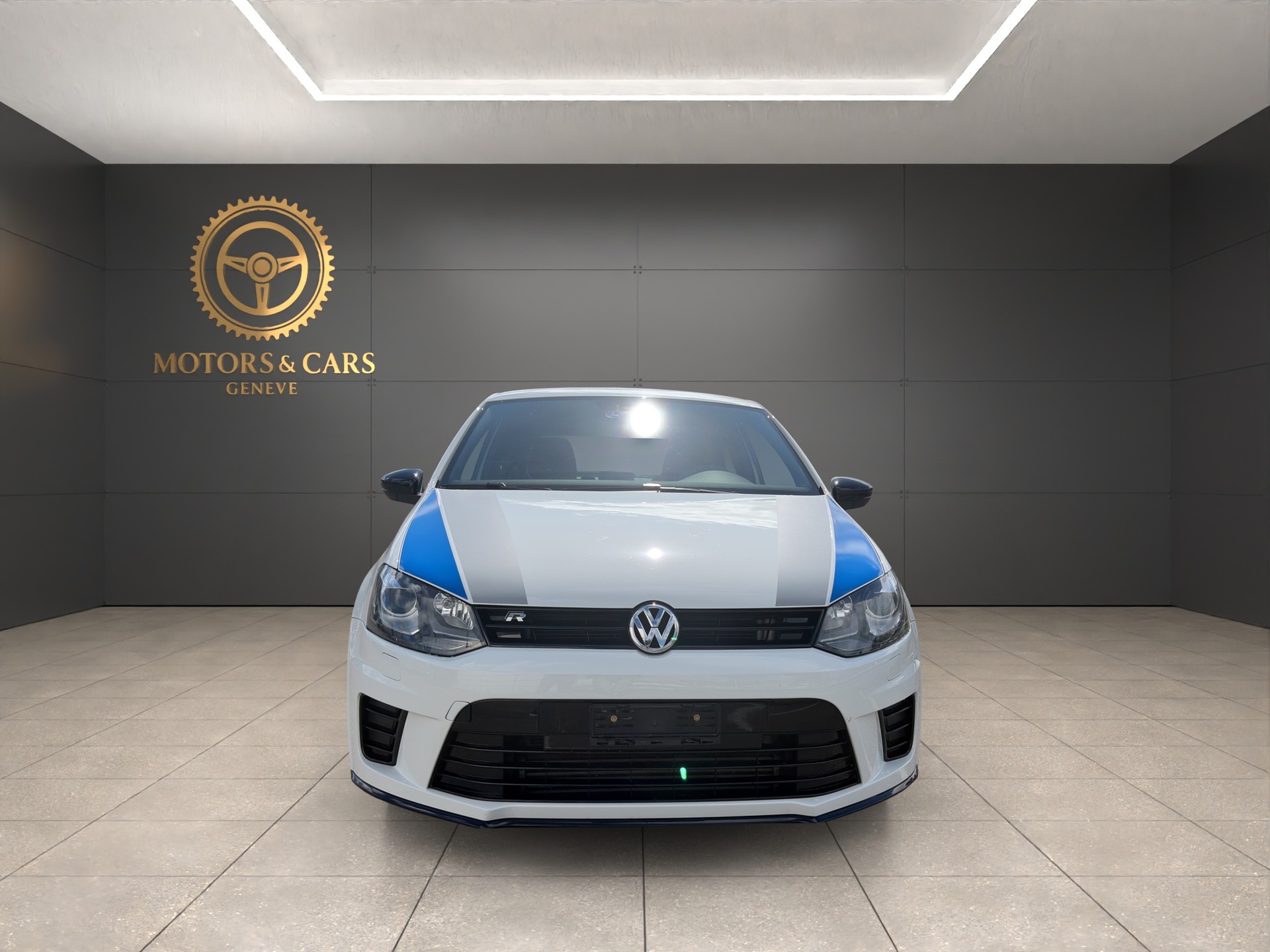 VW Polo 2.0 TSI R WRC-showroom-element-2