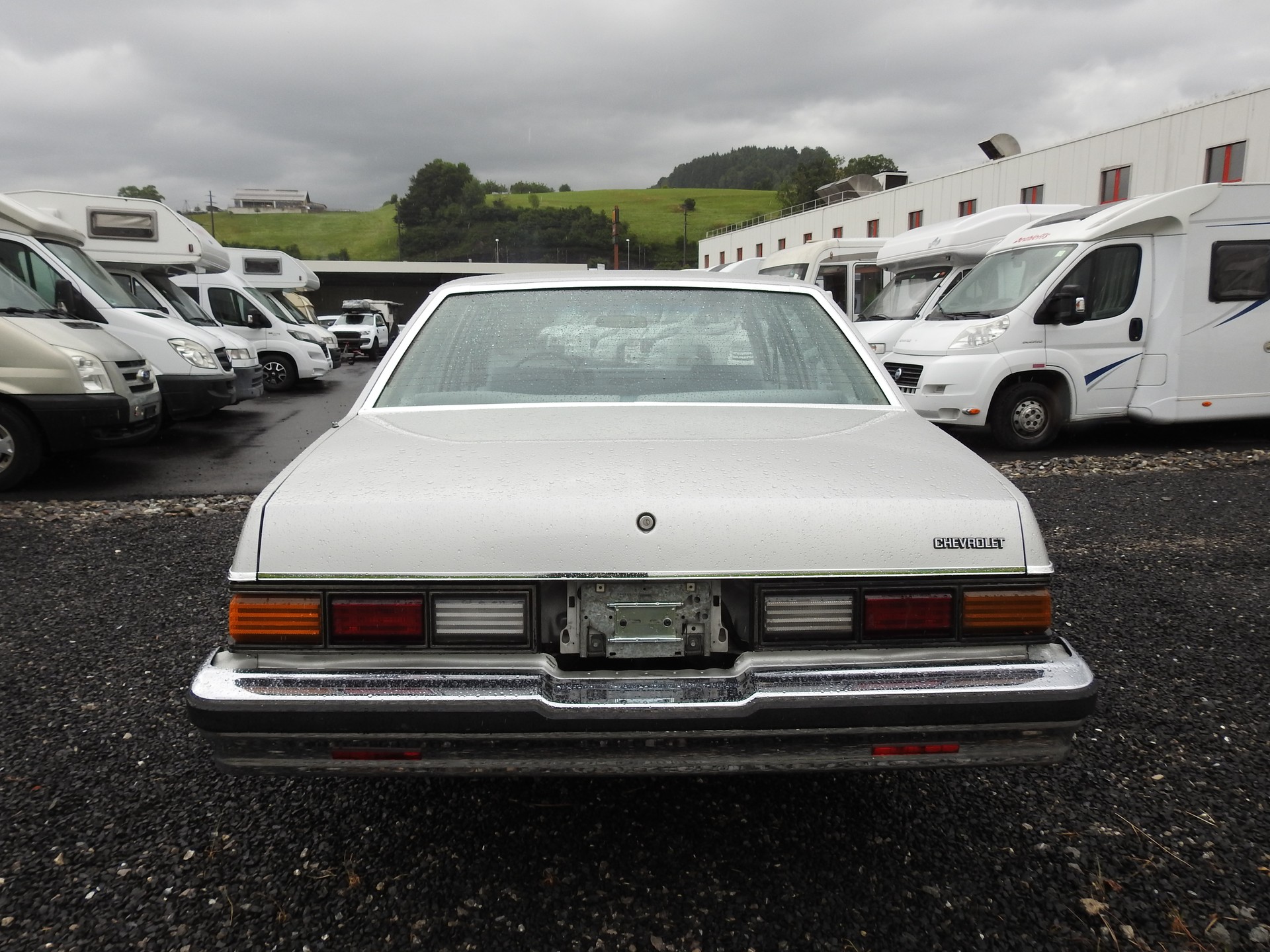 CHEVROLET Malibu Classic-image-4
