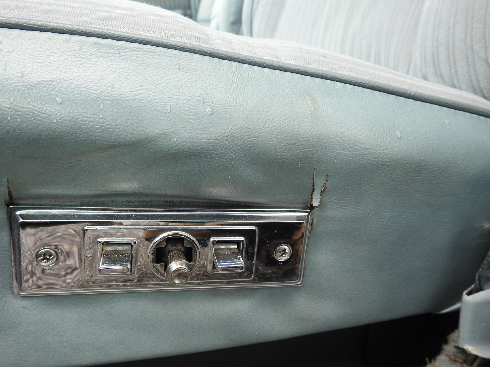 CHEVROLET Malibu Classic-image-14