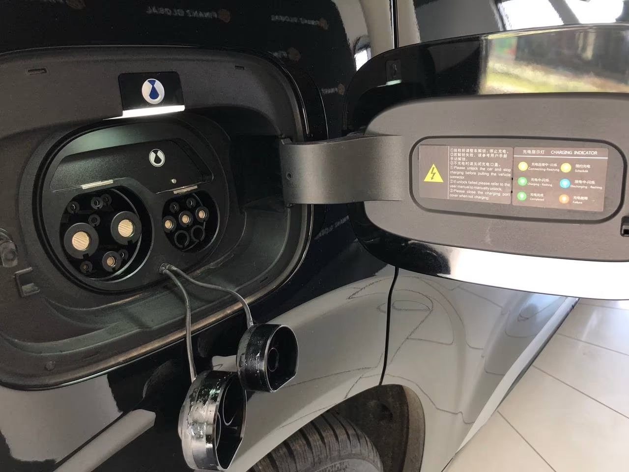 DENZA D9 1.5Ti PHEV Ultimate AWD-image-14