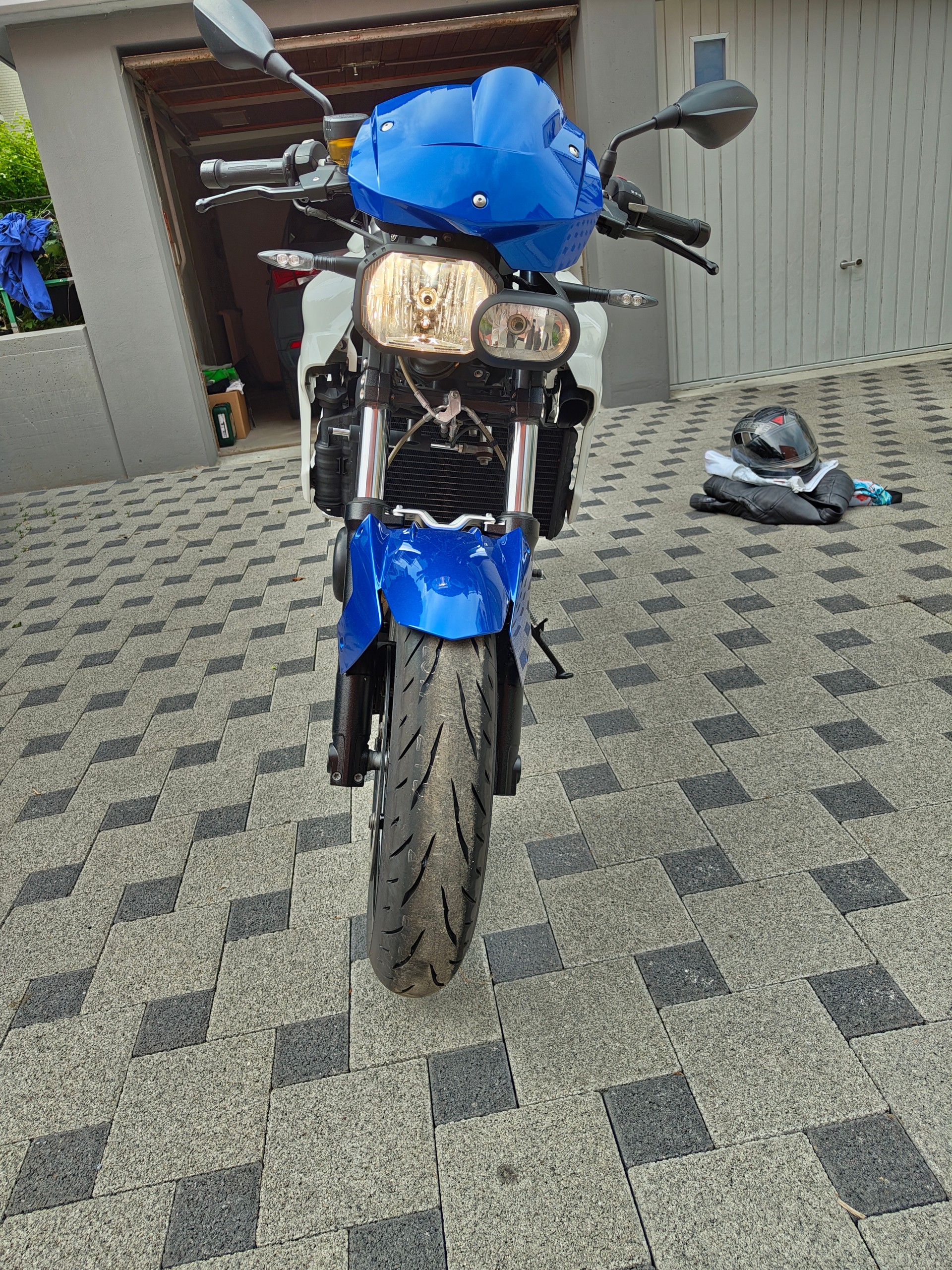 BMW F 800 R-image-3