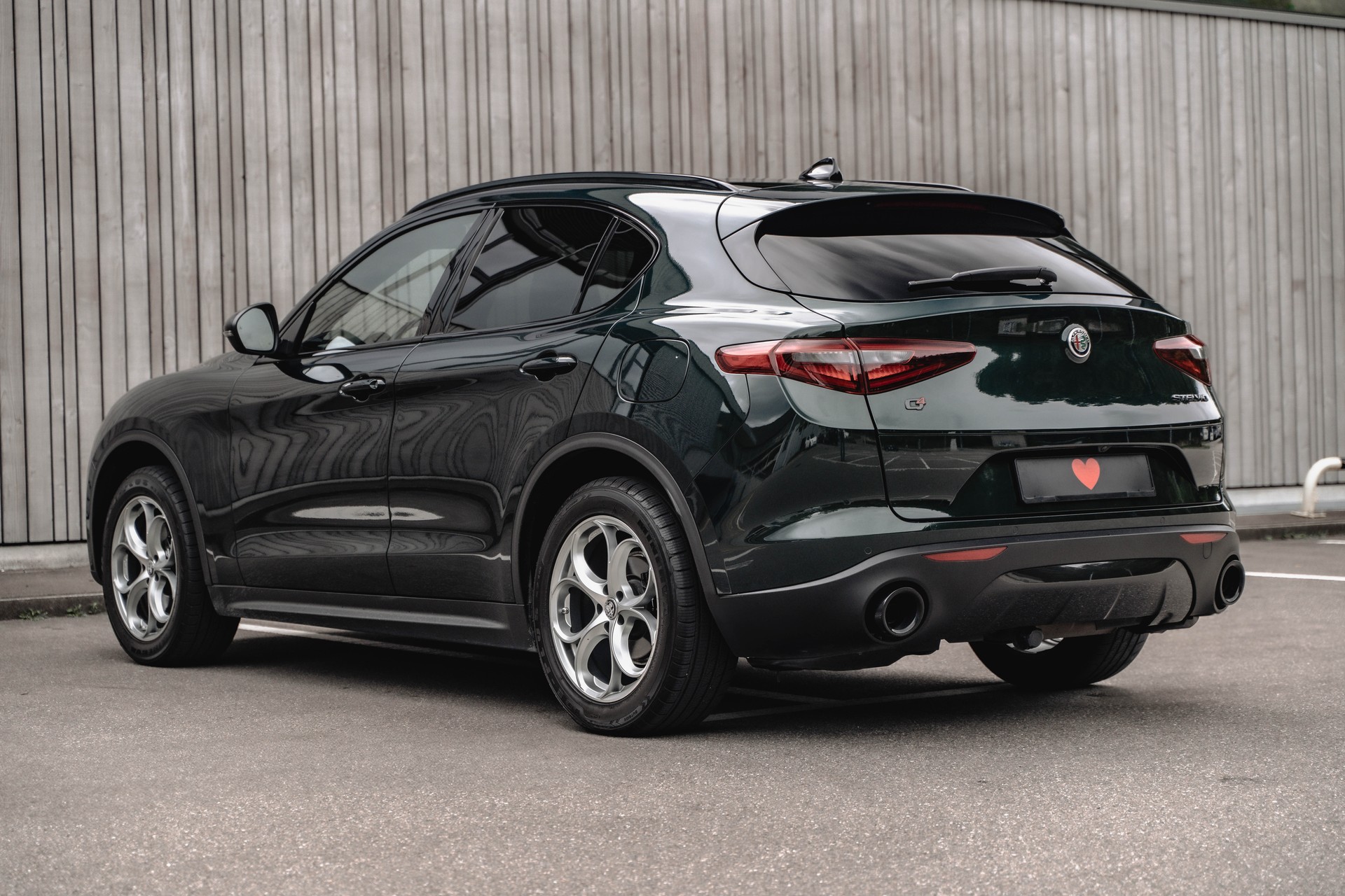 ALFA ROMEO Stelvio 2.2 JTDM Sport Q4 Automatic * FRISCH AB MFK * TOP GEPFLEGTES FAHRZEUG * WP & ZR ERSETZT *-showroom-element-3
