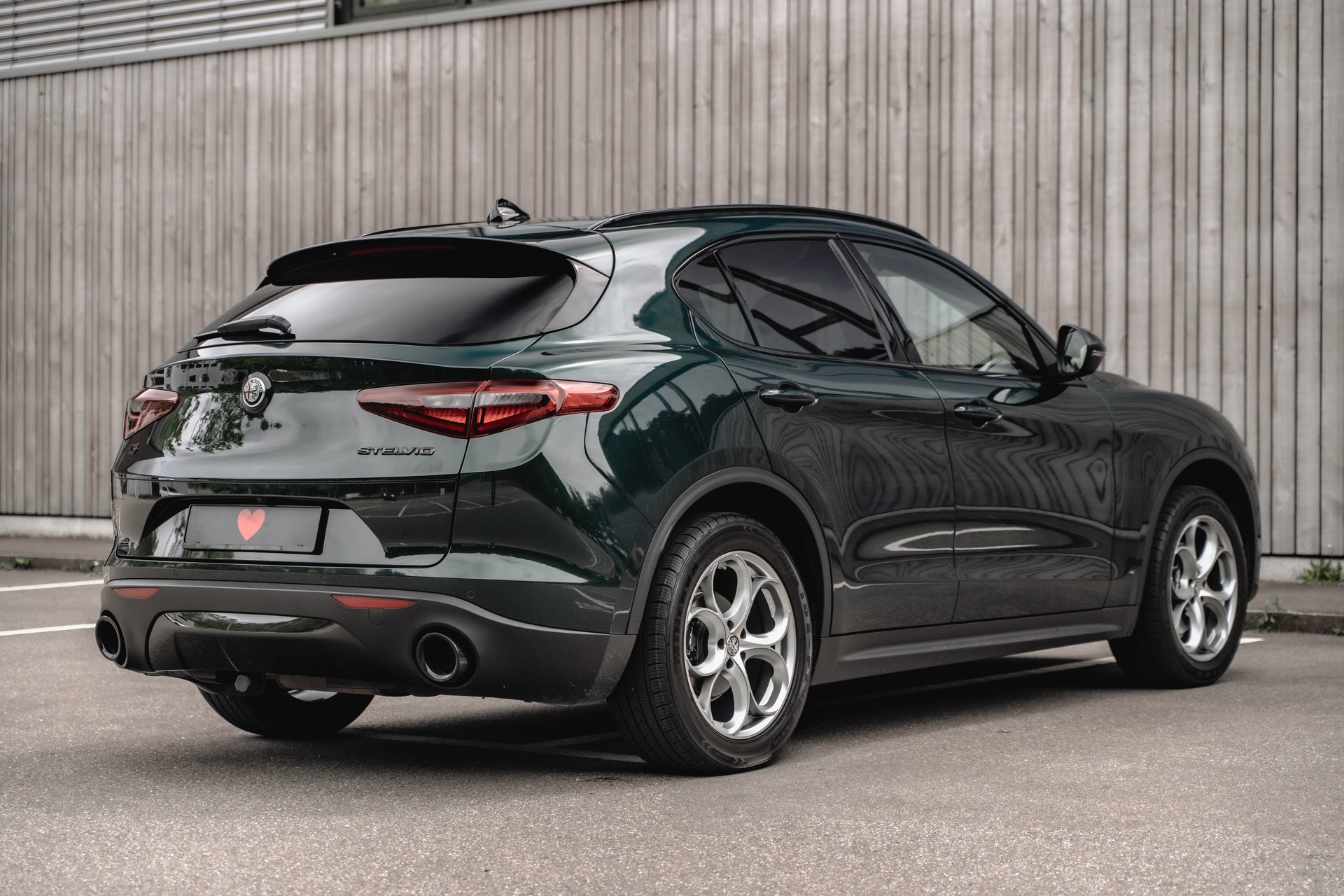 ALFA ROMEO Stelvio 2.2 JTDM Sport Q4 Automatic * FRISCH AB MFK * TOP GEPFLEGTES FAHRZEUG * WP & ZR ERSETZT *-image-5
