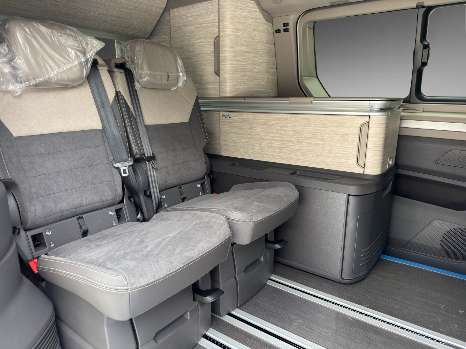 VW California 2.0 TDI Ocean Liberty-image-13