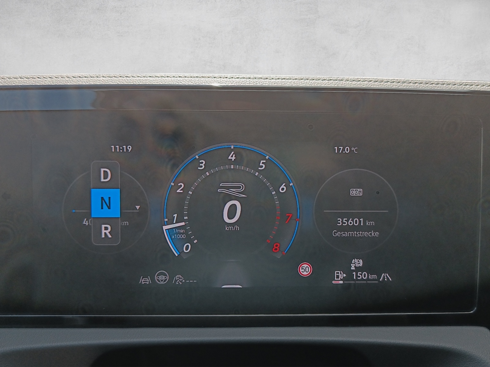 VW Tiguan 2.0 TSI R-Line Black Style 4motion*5J Garantie*8-Fach Räder*Standheizung*-image-10
