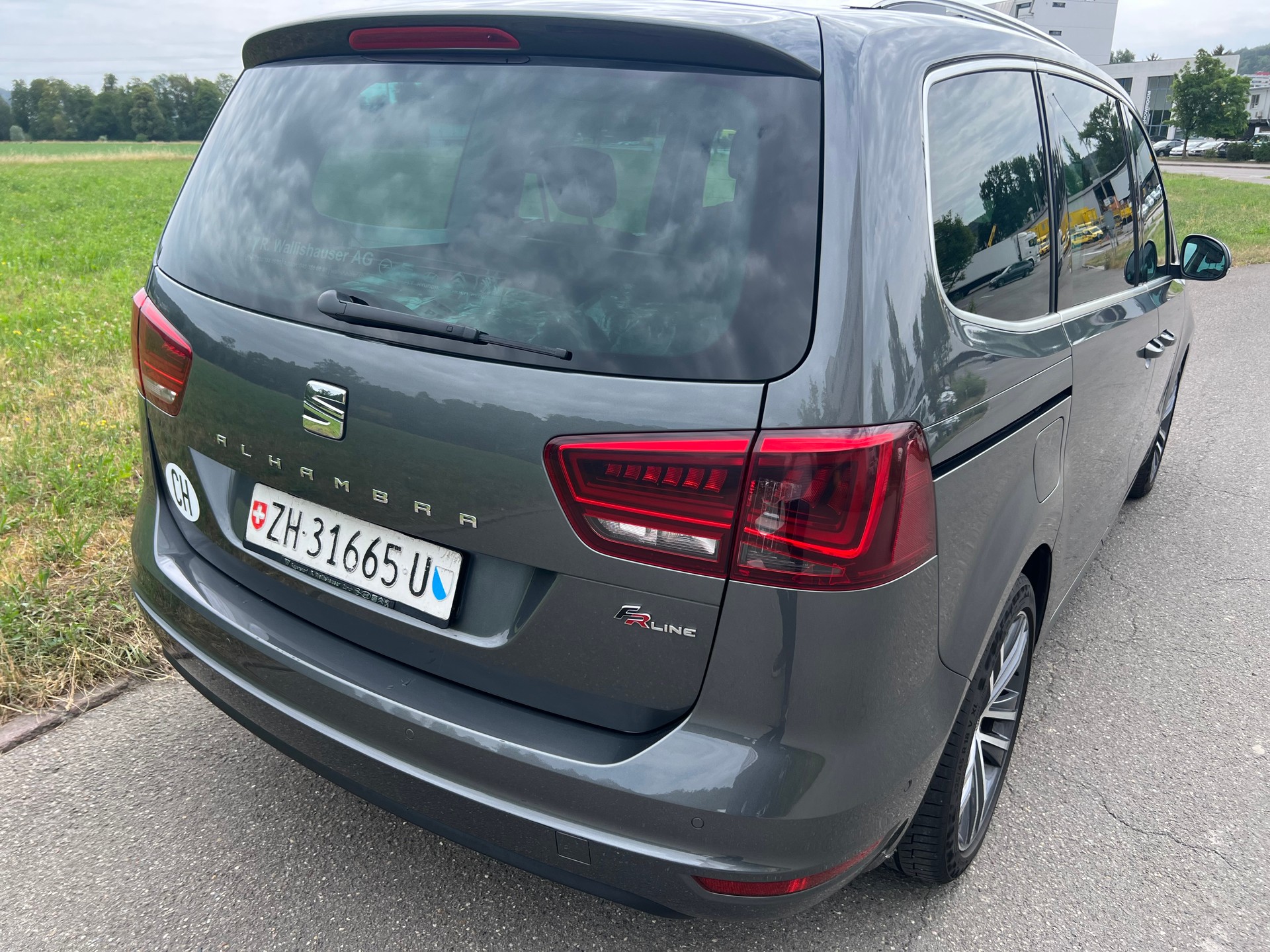 SEAT Alhambra 2.0 TSI FR Line DSG, 7 pläzer-image-4