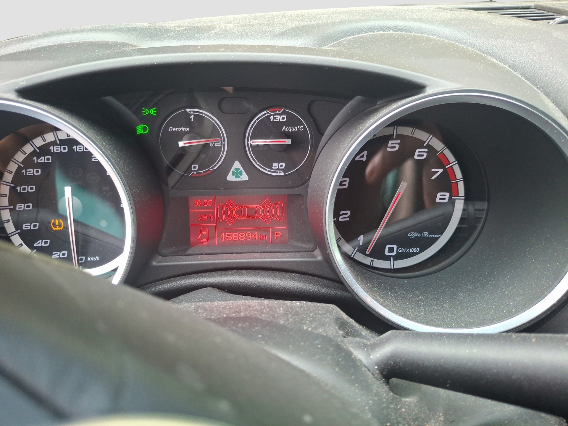 ALFA ROMEO Giulietta 1750 TBi Quadrifoglio Verde TCT-image-9
