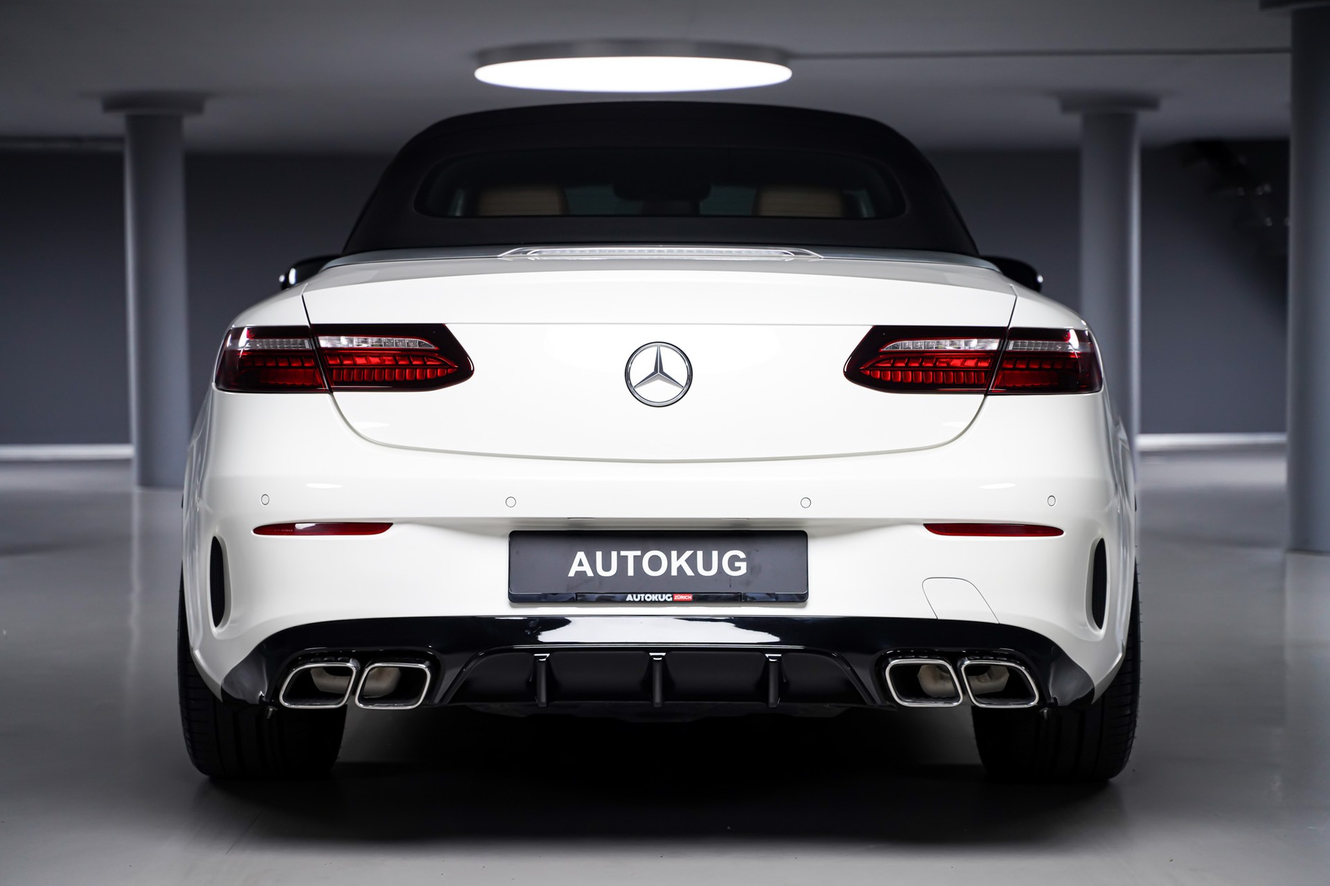 MERCEDES-BENZ E 200 Cabriolet AMG Line 4 Matic 9G-Tronic-image-5