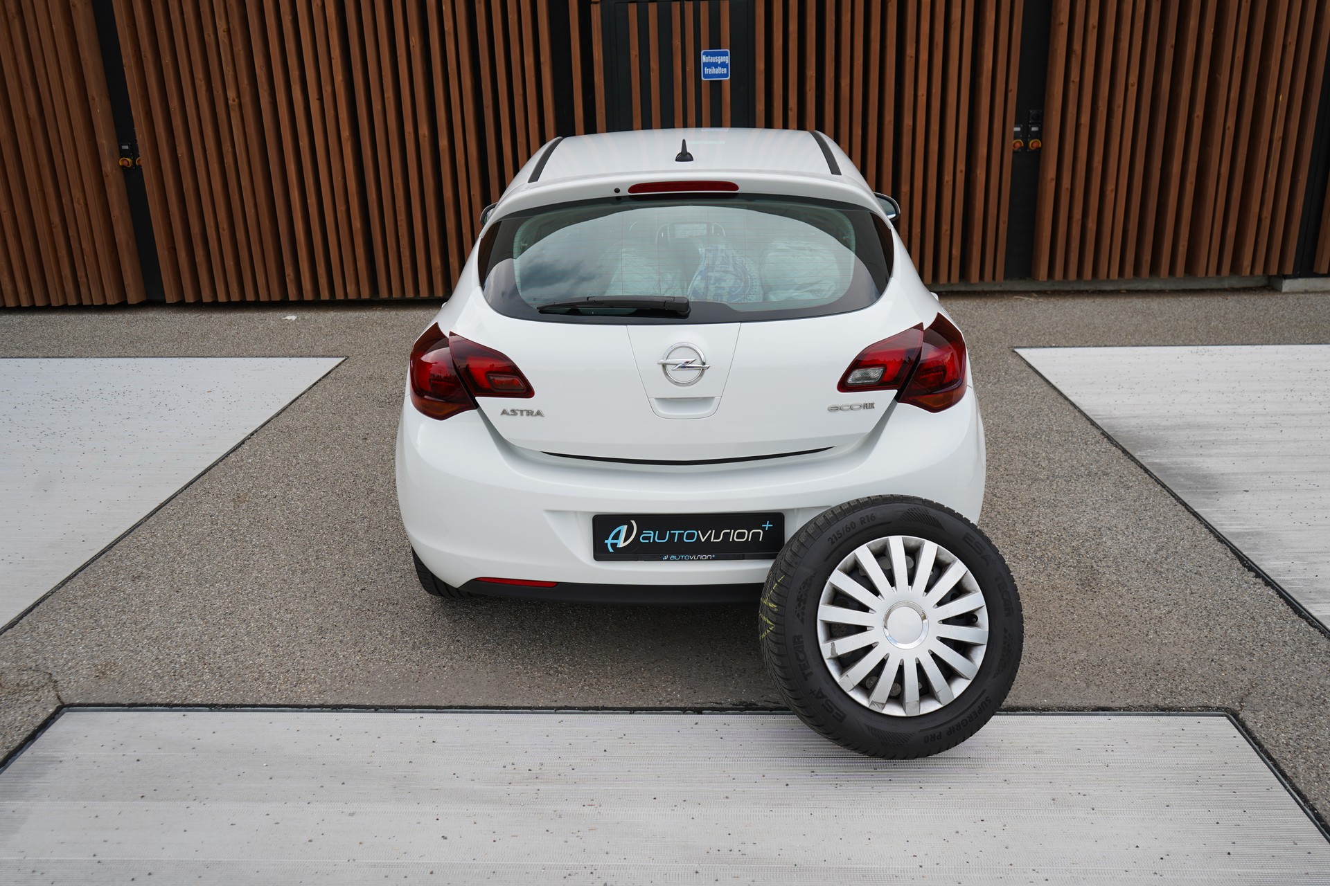 OPEL ASTRA 1.7 CDTi ECOFLEX ACTIVE EDITION l 130 PS-image-16