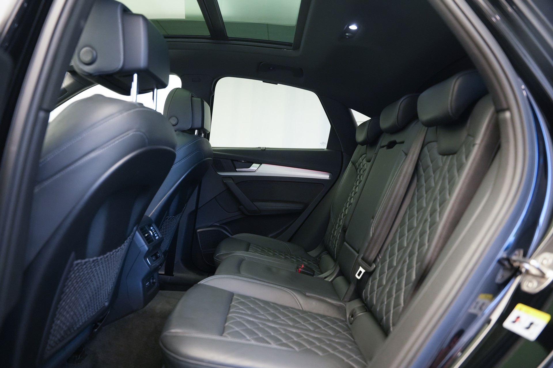 AUDI SQ5 Sportback TDI quattro tiptronic *CH-Fahrzeug* *Panorama*-image-15