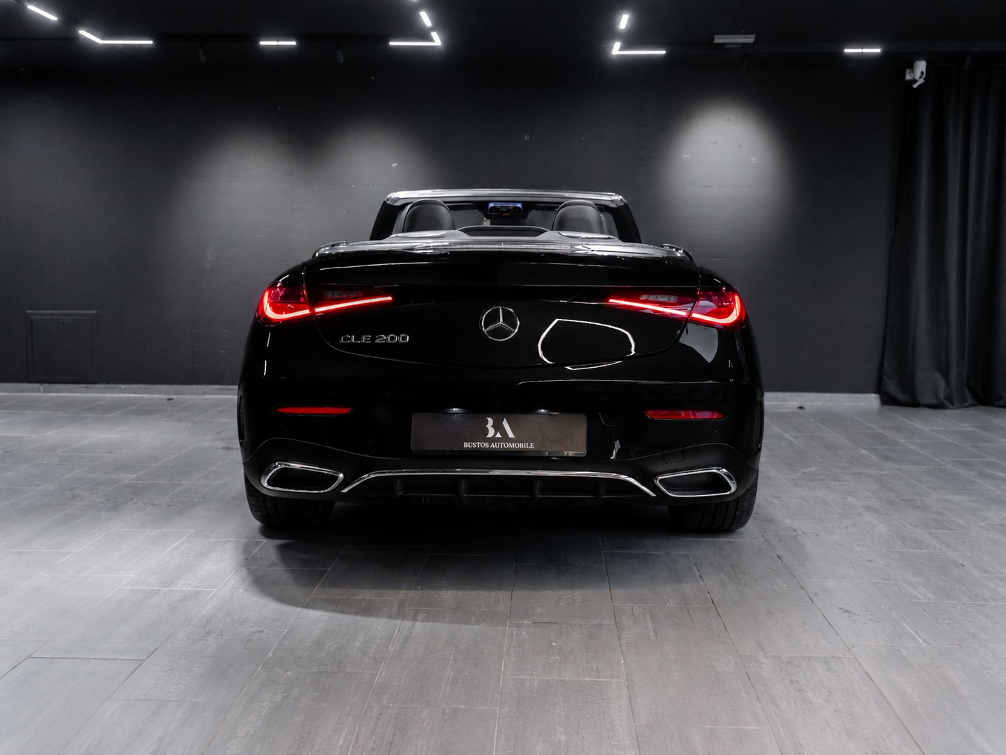 MERCEDES-BENZ CLE 200 Cabrio 4Matic 9G-Tronic-image-8