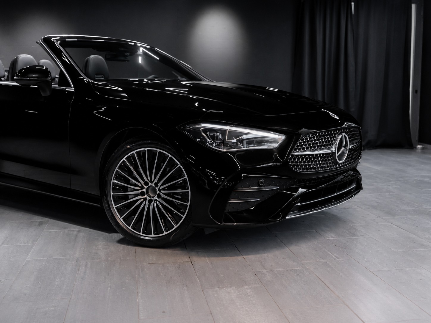 MERCEDES-BENZ CLE 200 Cabrio 4Matic 9G-Tronic-image-1