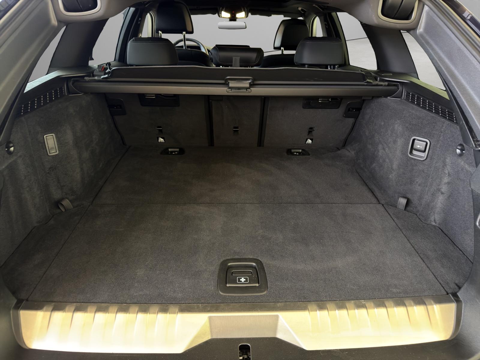 BMW 530e xDrive Touring M-SportPaket-image-21