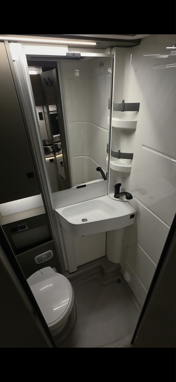 HYMER Hymer GT-S 600-image-13
