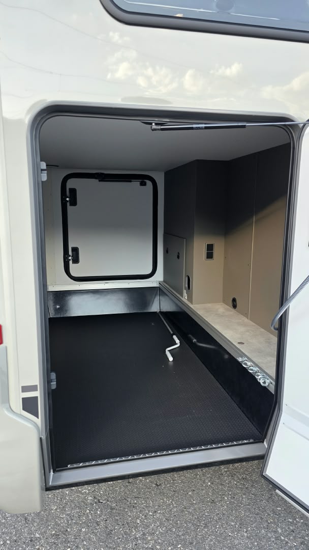 HYMER Hymer GT-S 600-image-6