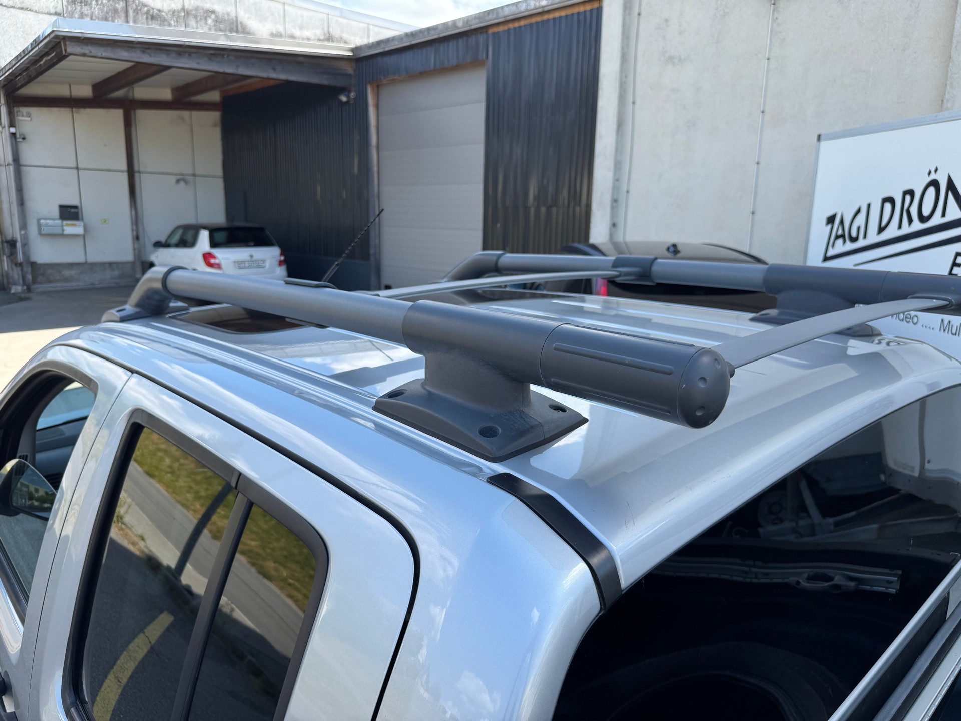 NISSAN Navara V6 Double Cab LE 3.0 dCi 4WD Automat-image-18