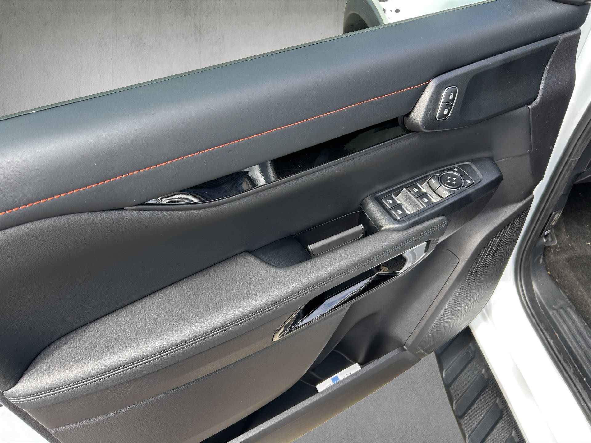 FORD Ranger DKab.Pick-up 2.3 EcoBoost 4x4 Wildtrak PHEV-image-12