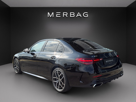 MERCEDES-BENZ C 300 4 Matic-image-1