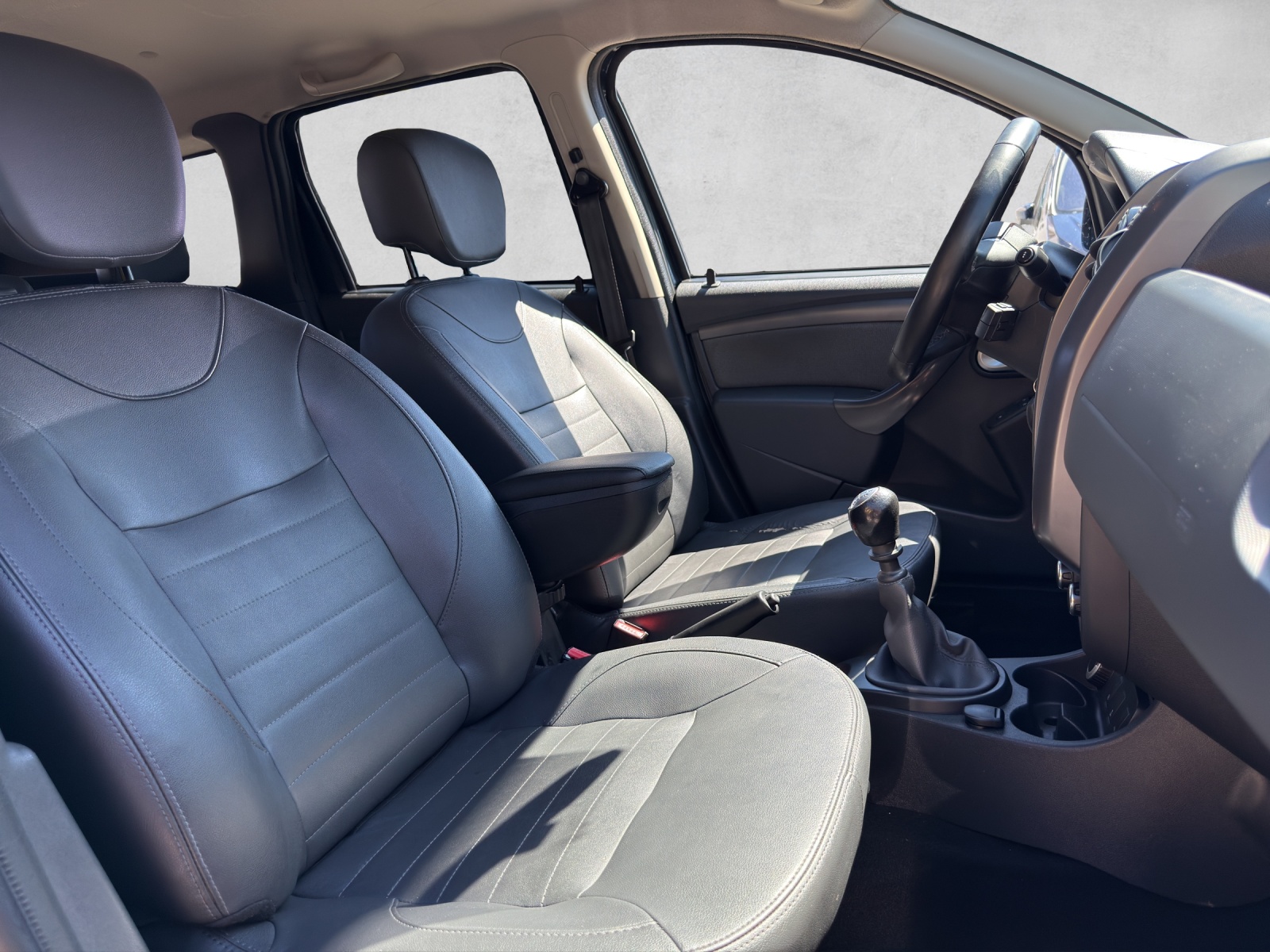DACIA Duster 1.5 dCi Unlimited 4x4-image-10