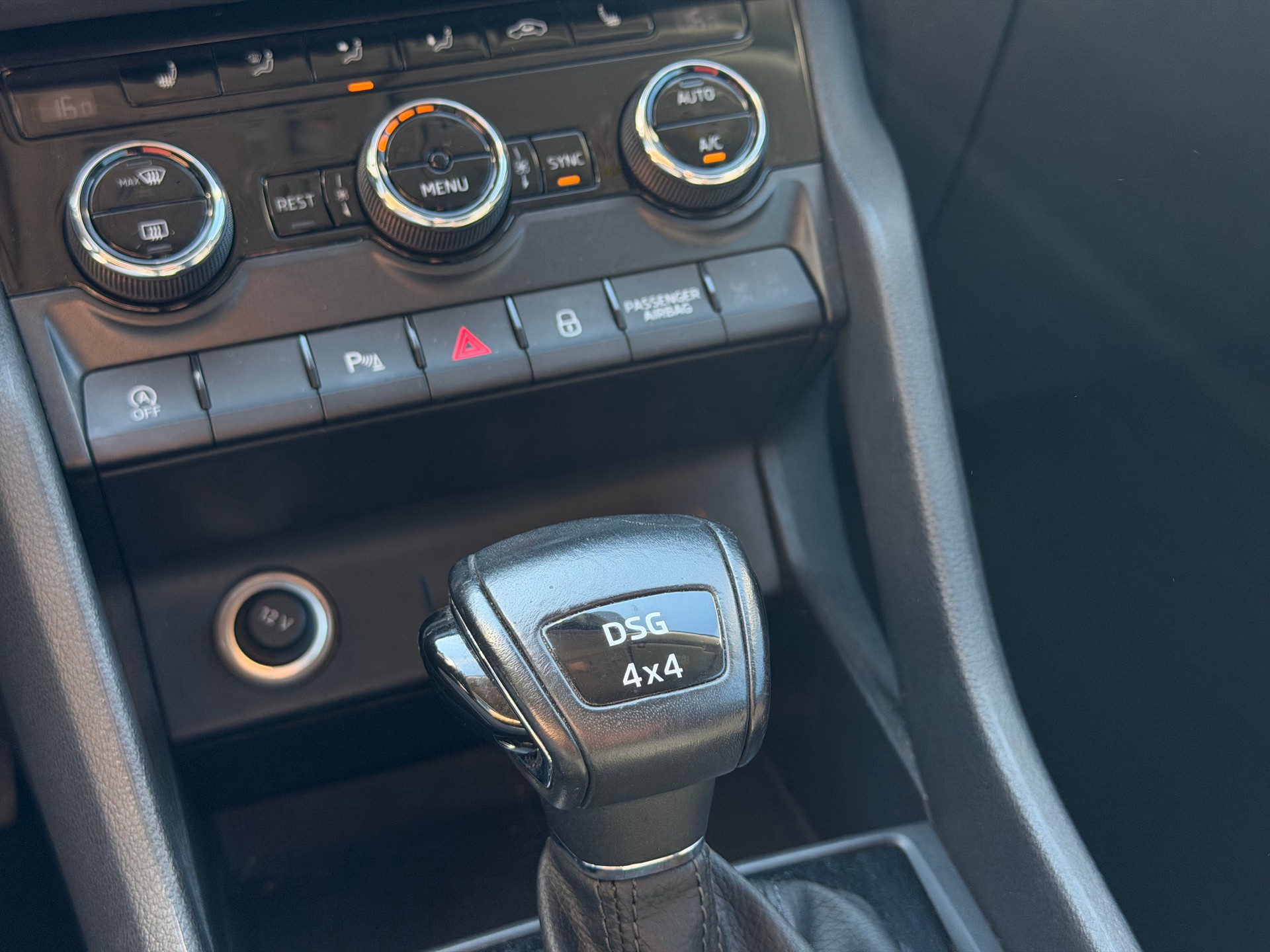 SKODA Kodiaq 1.4 TSI Active DSG 4x4-image-15