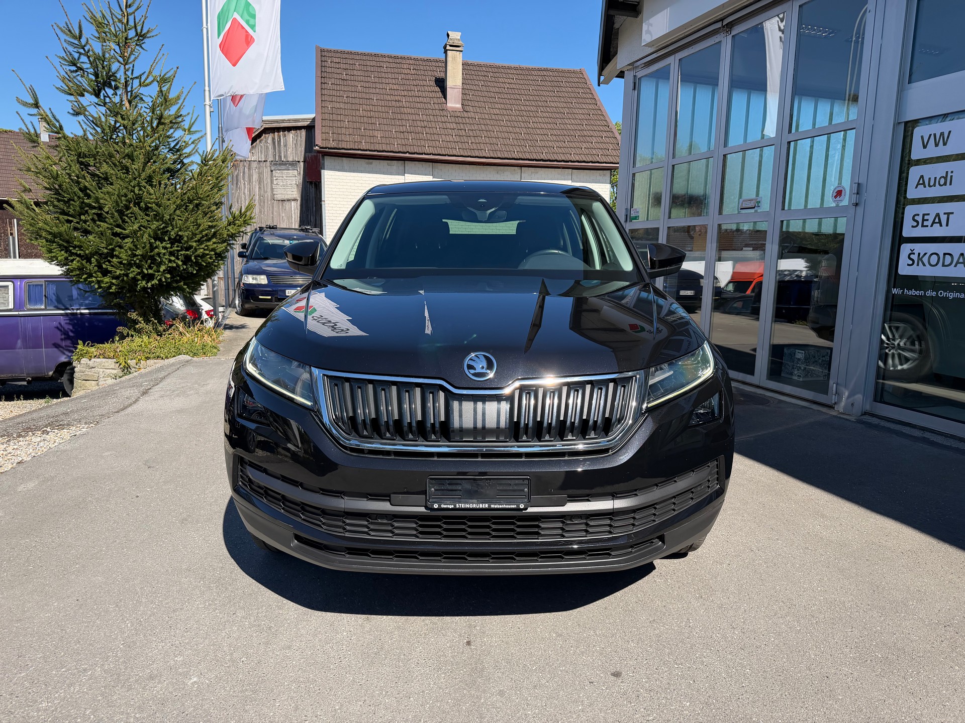SKODA Kodiaq 1.4 TSI Active DSG 4x4-showroom-element-1