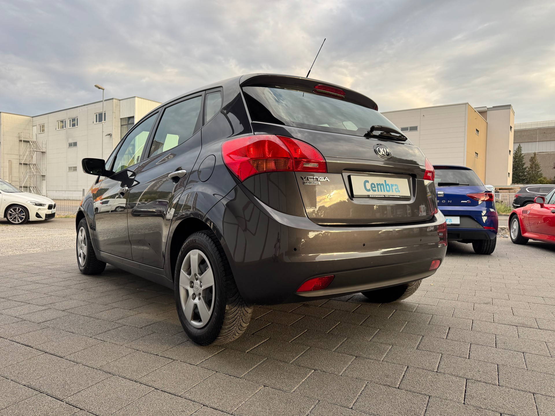 KIA Venga 1.6 CVVT Style Automatic-image-8
