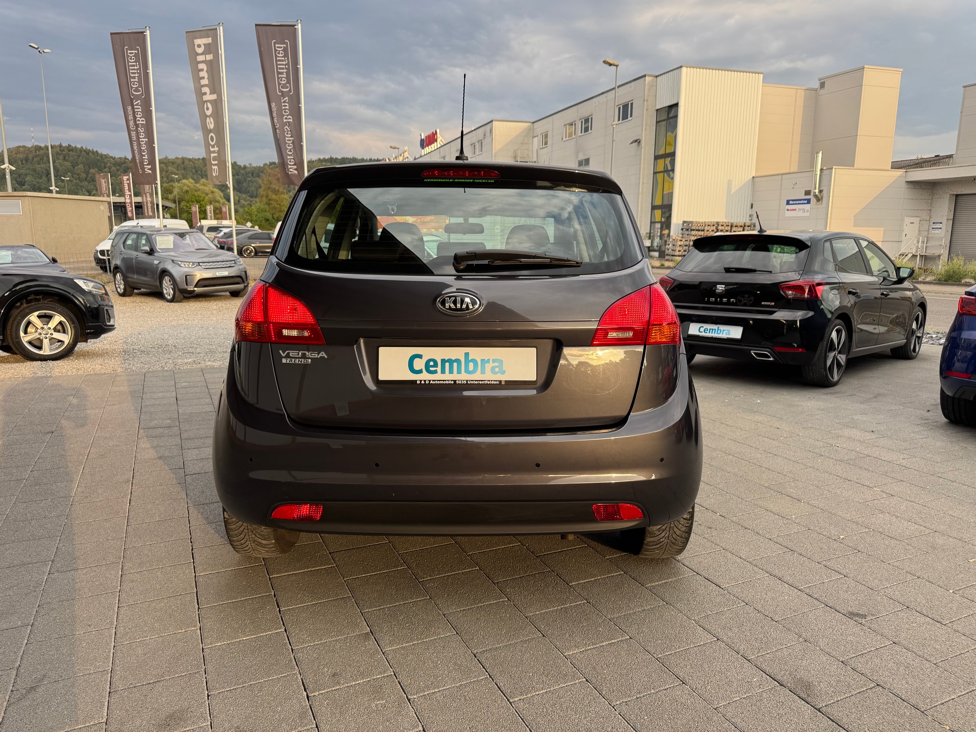 KIA Venga 1.6 CVVT Style Automatic-image-7