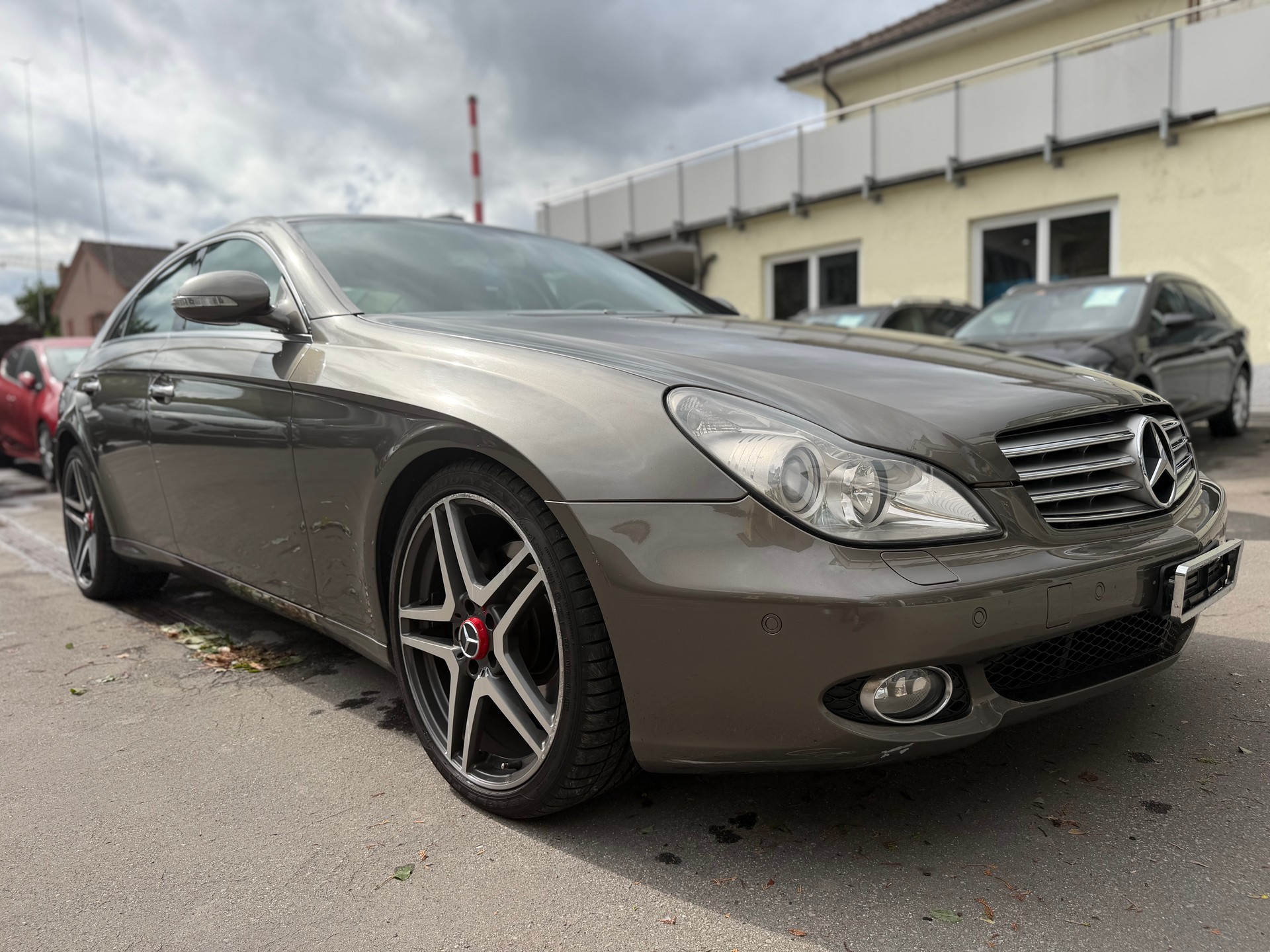 MERCEDES-BENZ CLS 350 7G-Tronic-showroom-element-3