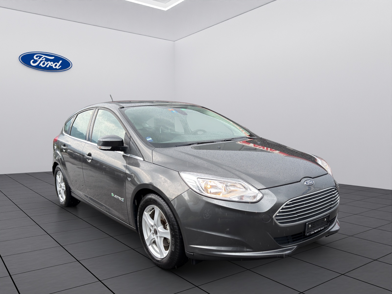 FORD Focus Electric-showroom-element-2