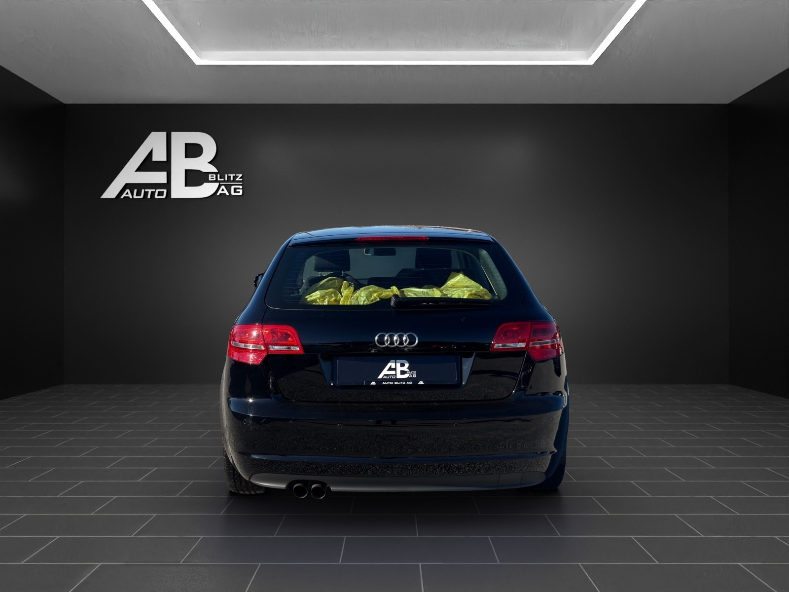 AUDI A3 Sportback 1.4 TFSI Start Plus S-tronic-showroom-element-3