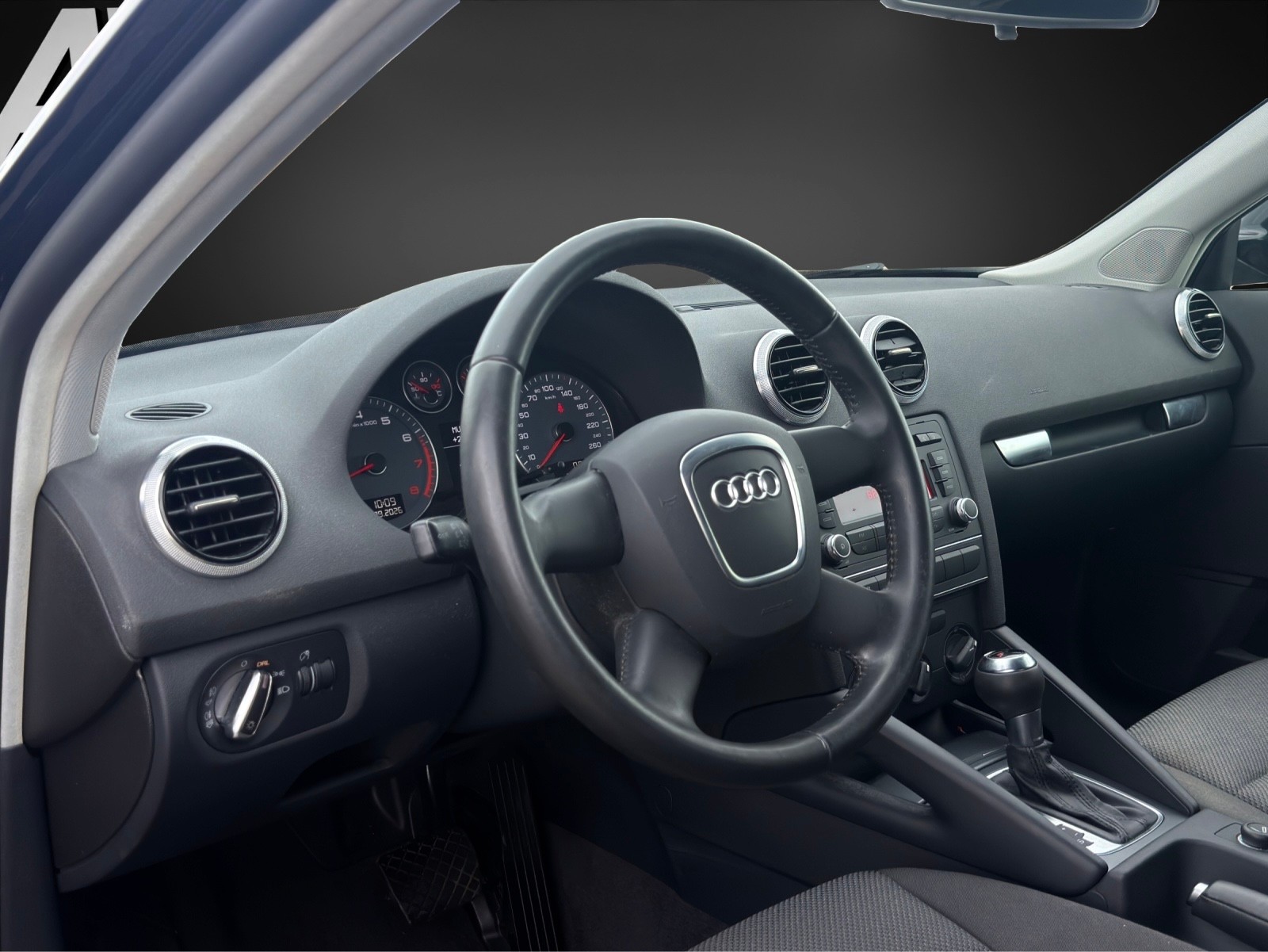 AUDI A3 Sportback 1.4 TFSI Start Plus S-tronic-image-7