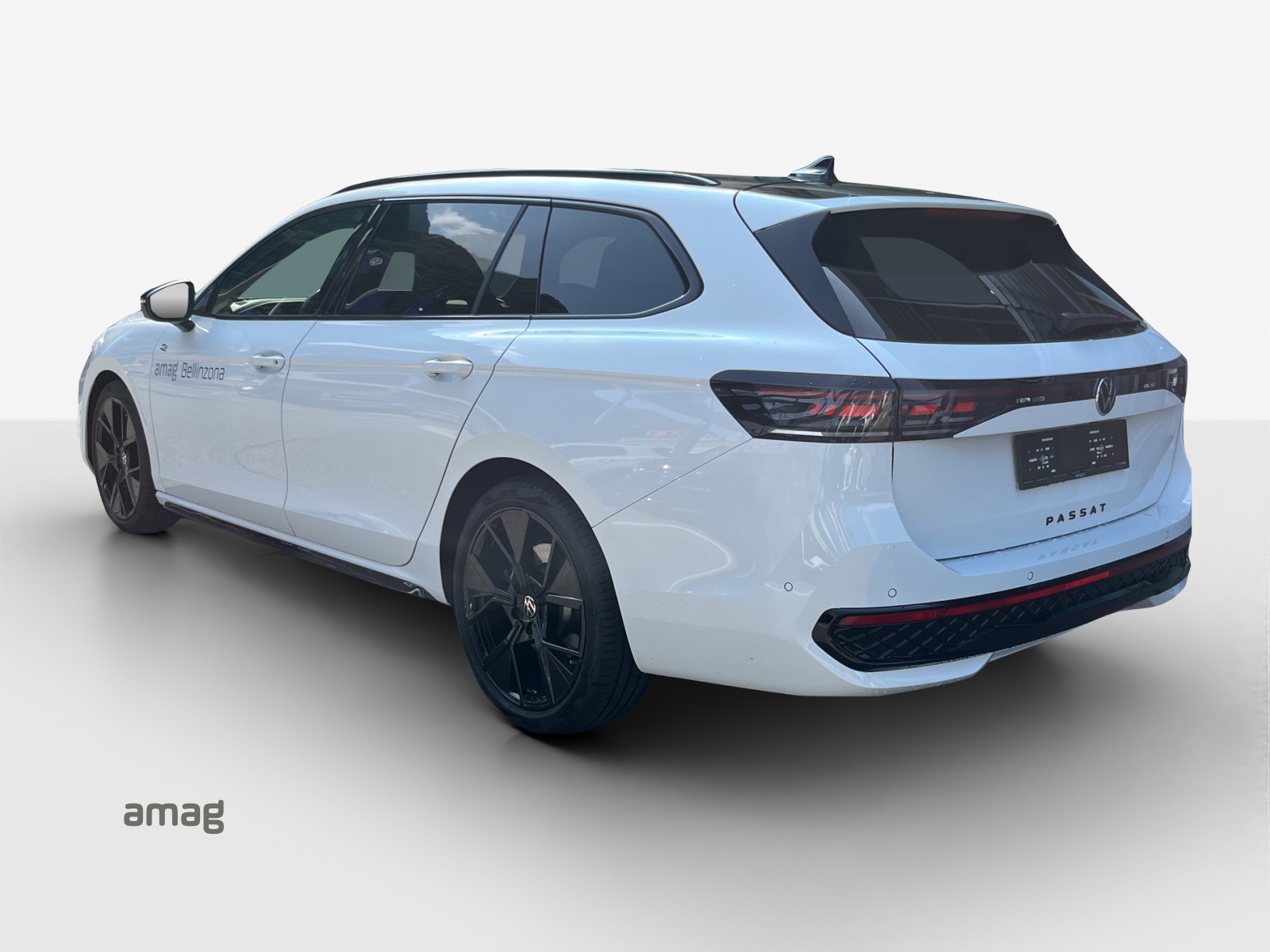 VW Passat Variant 2.0 TSI evo4 R-Line 4 Motion DSG-showroom-element-2