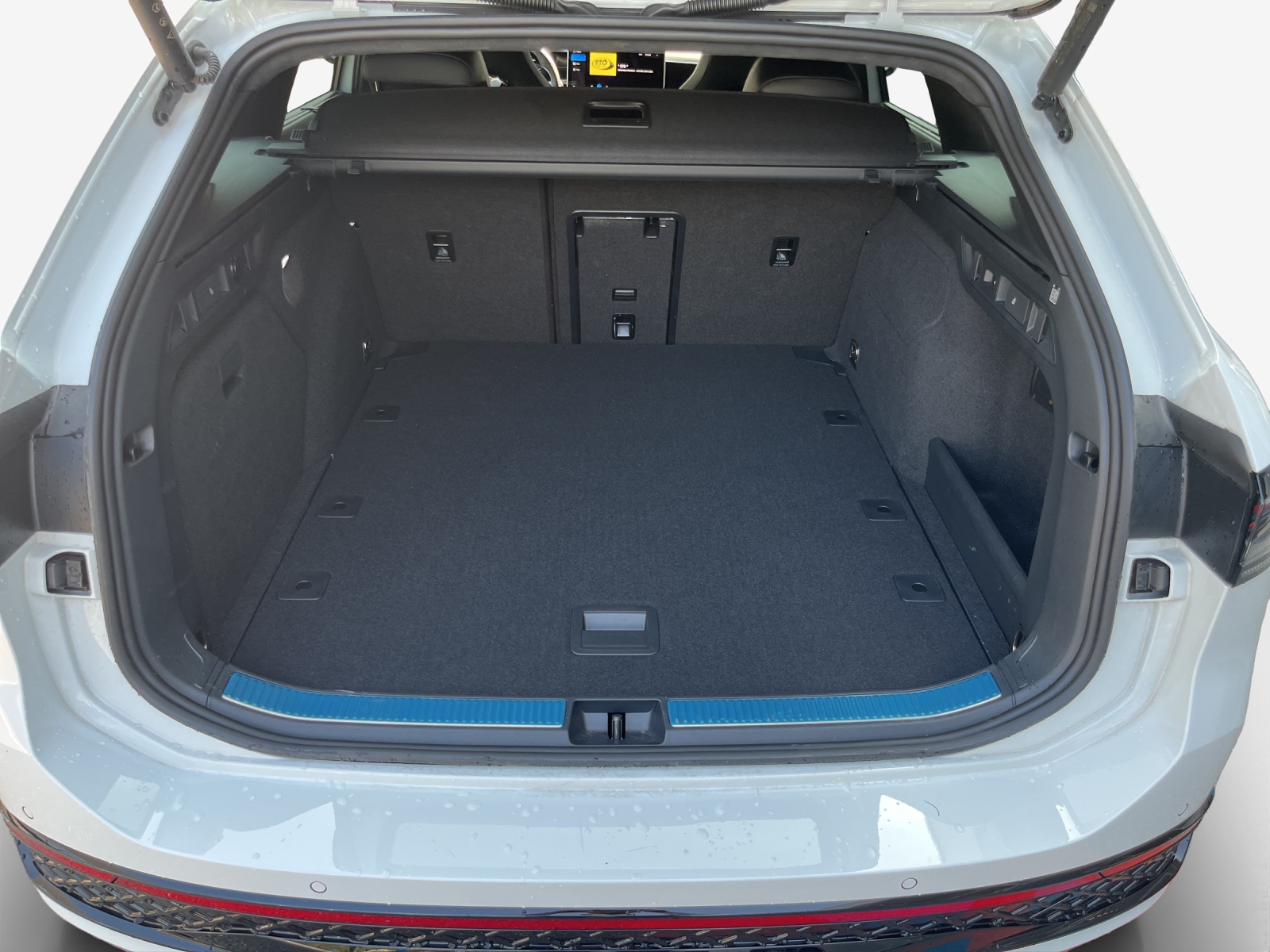 VW Passat Variant 2.0 TSI evo4 R-Line 4 Motion DSG-image-13