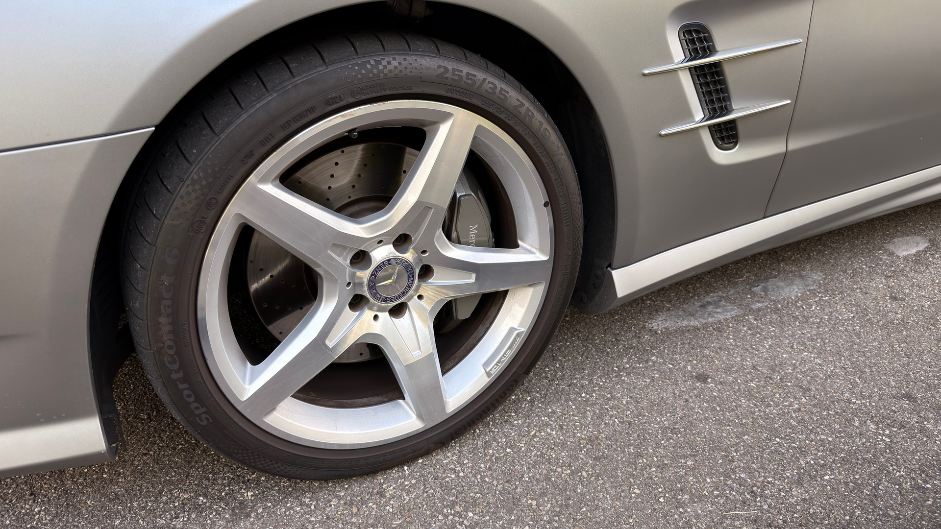 MERCEDES-BENZ SL 500 7G-Tronic-showroom-element-3